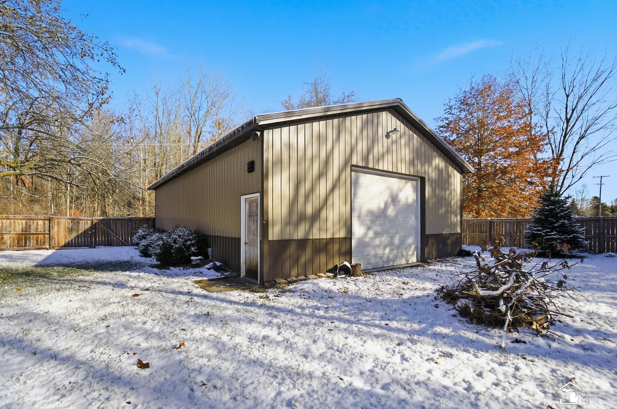 40080 Willis Road, Belleville, MI 48111 — Photo 47