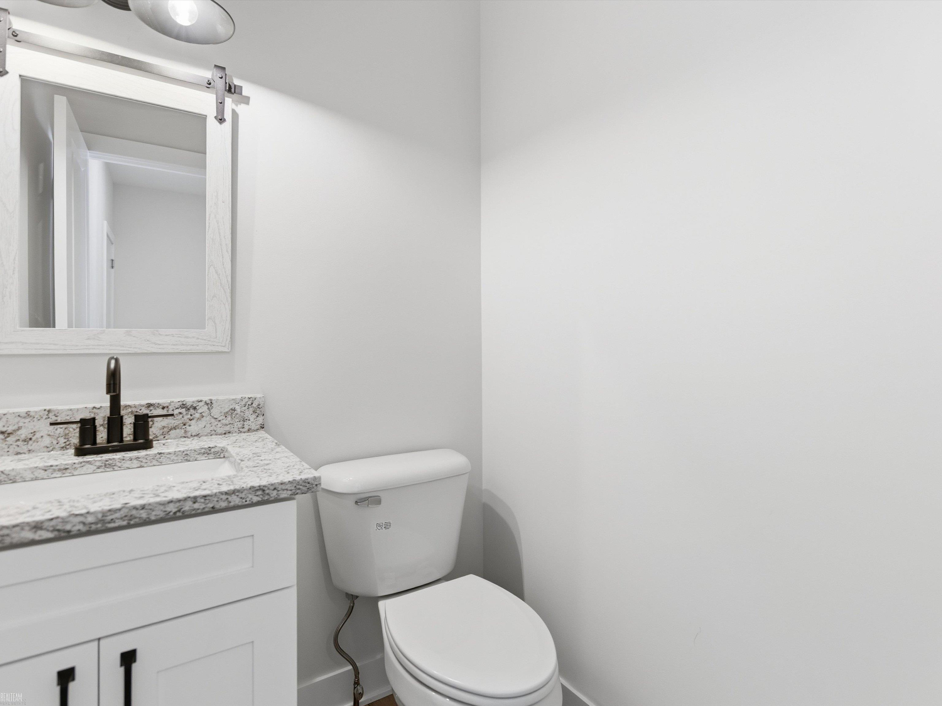15659 Reid Road, MI — Photo 21