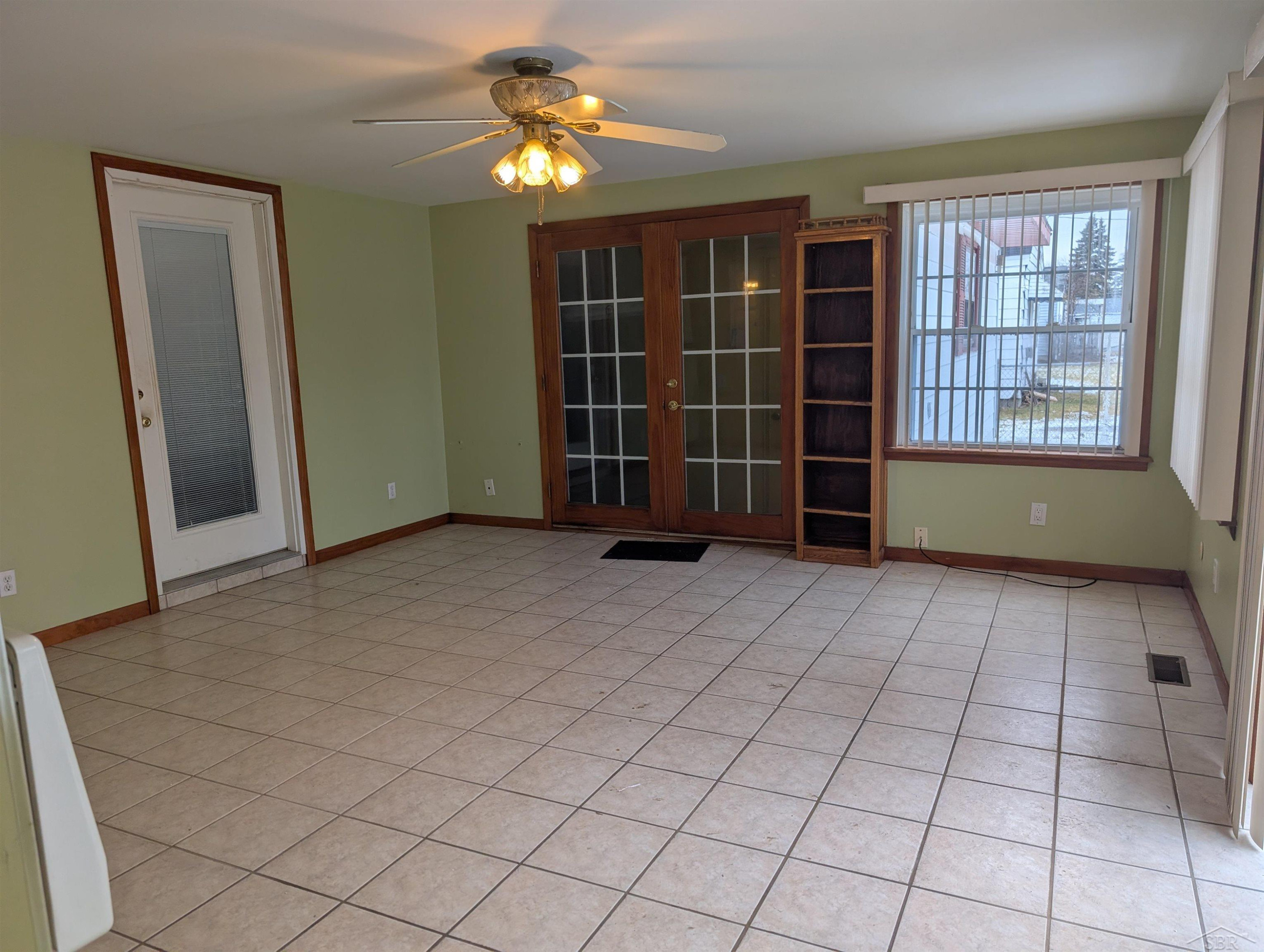548 S 26th Street, Saginaw, MI 48601 — Photo 9