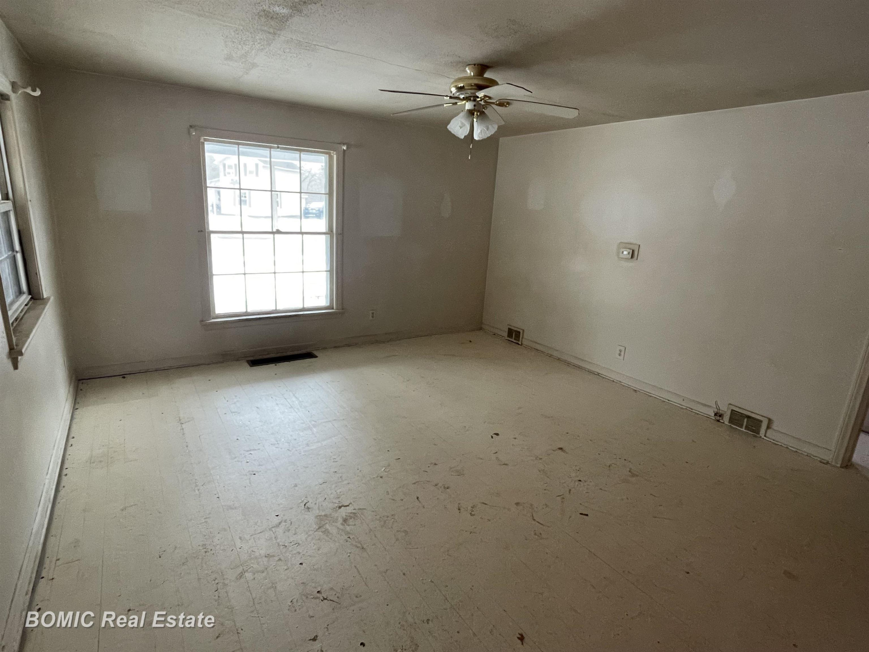 646 W Frank Street, Caro, MI 48723 — Photo 4