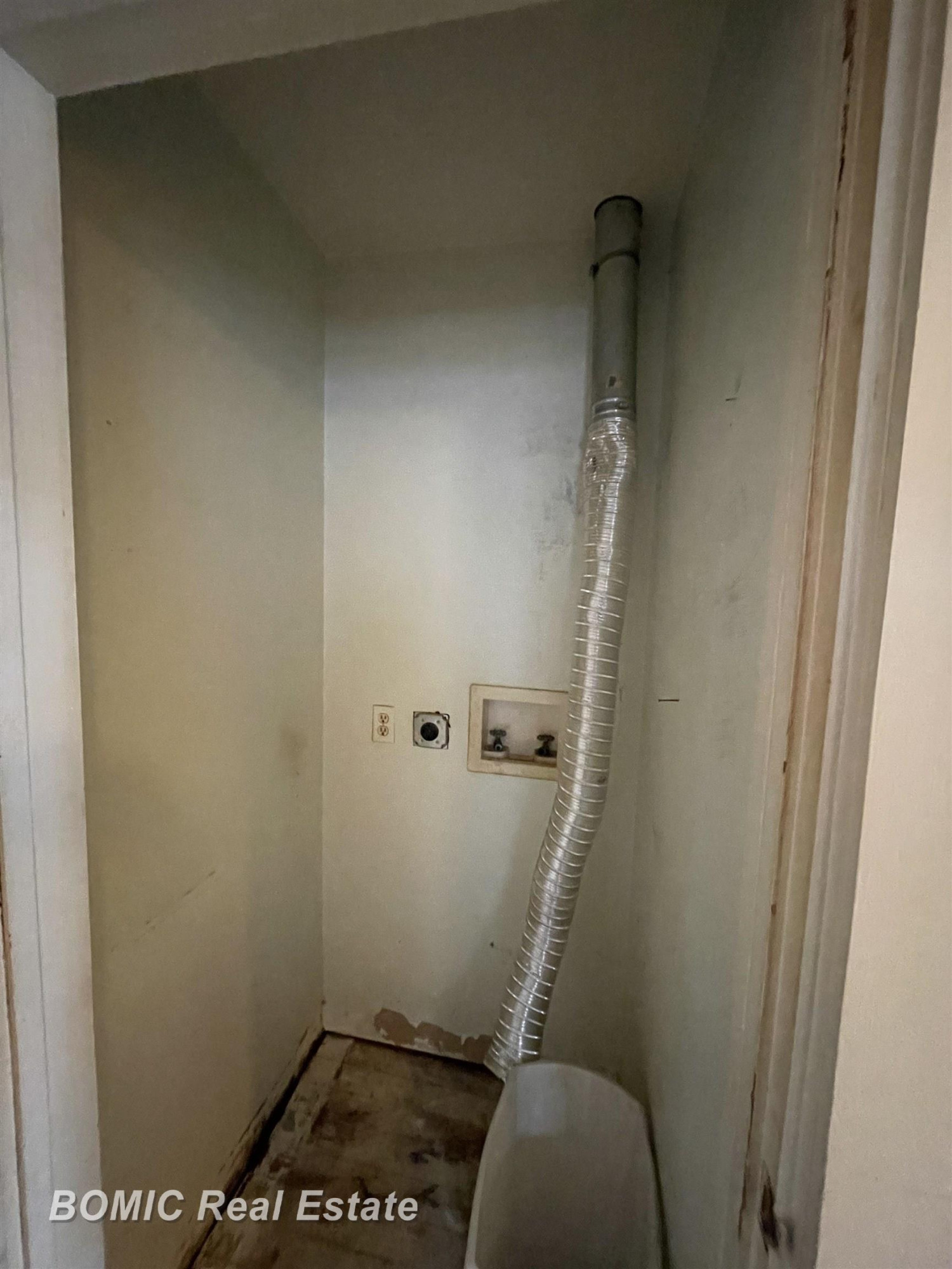 646 W Frank Street, Caro, MI 48723 — Photo 12