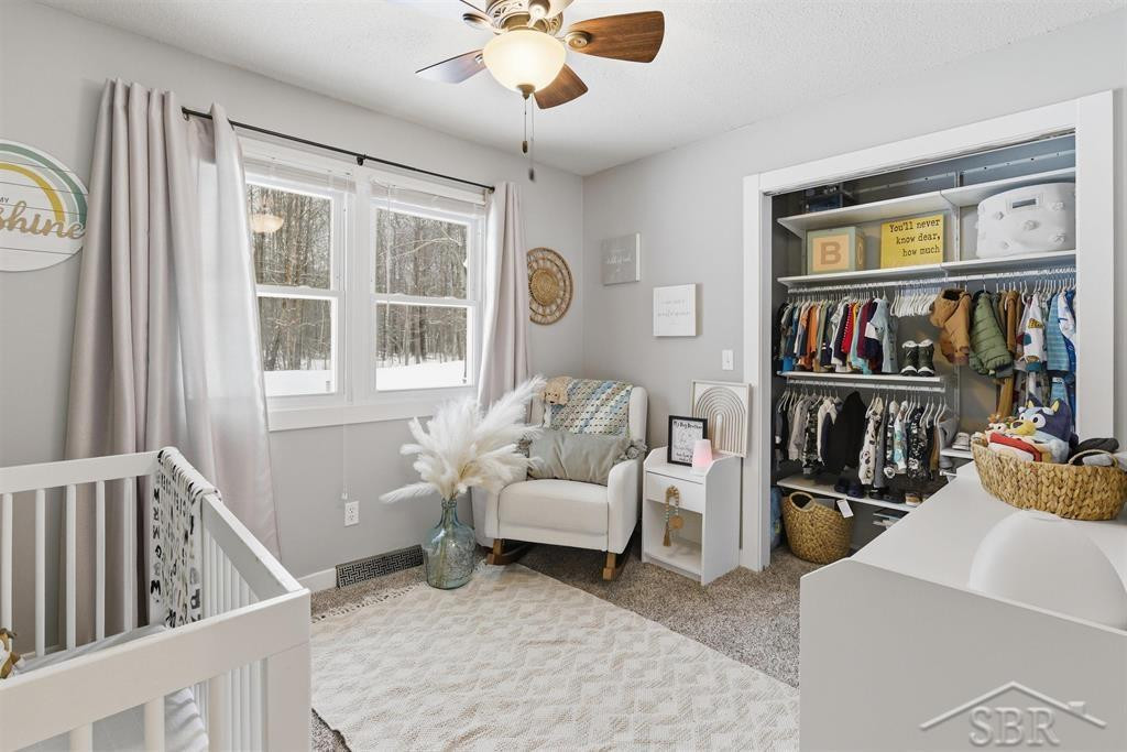 4159 N Maple Crest Drive, Sanford, MI 48657 — Photo 13