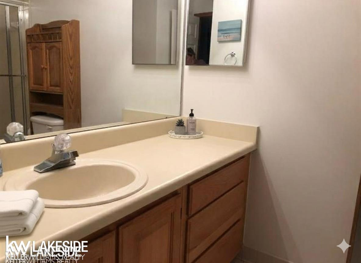 68450 Seymour Street, Richmond, MI 48062 — Photo 10