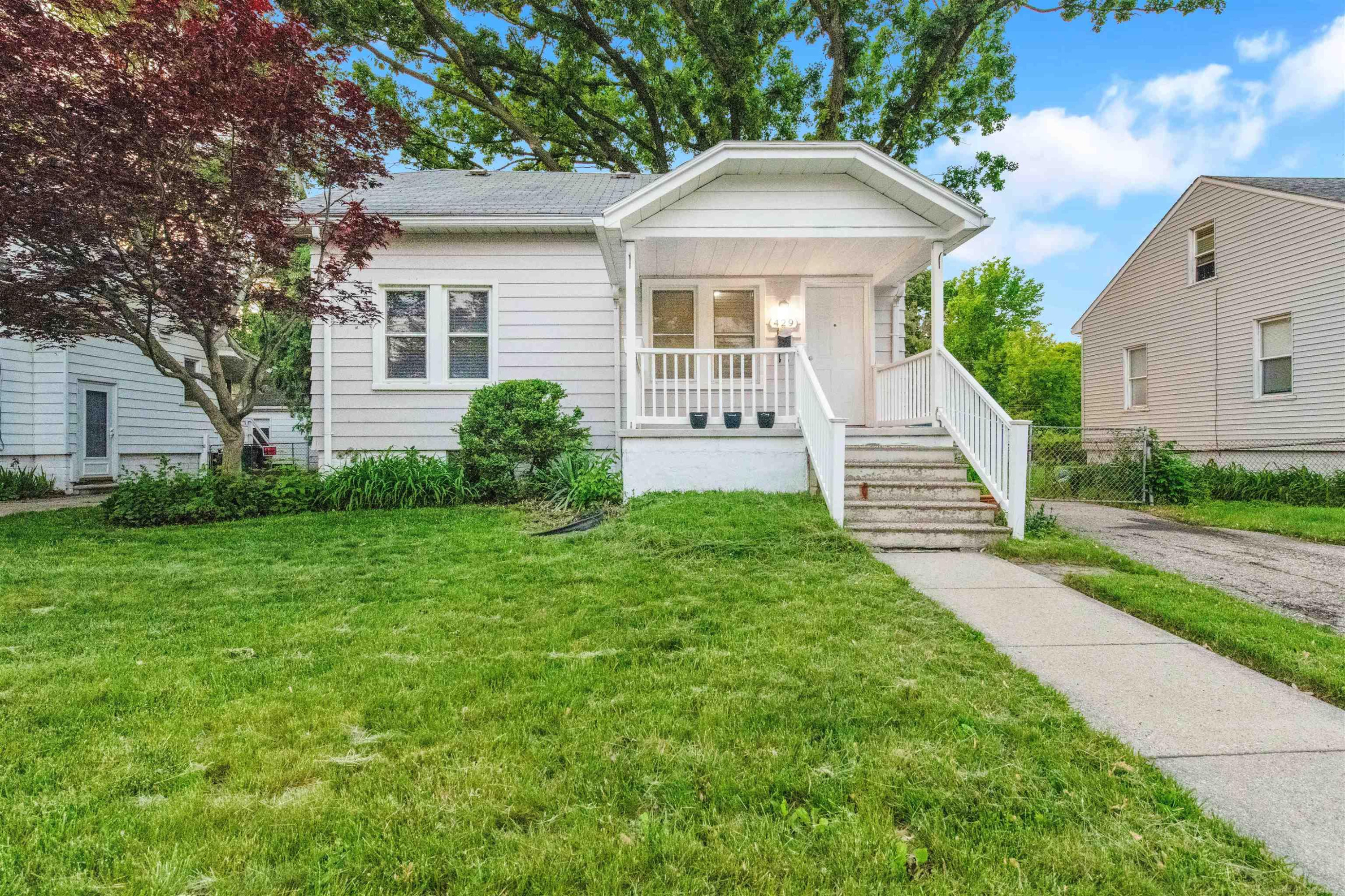 429 Linden Avenue, Royal Oak, MI 48073 — Photo 2