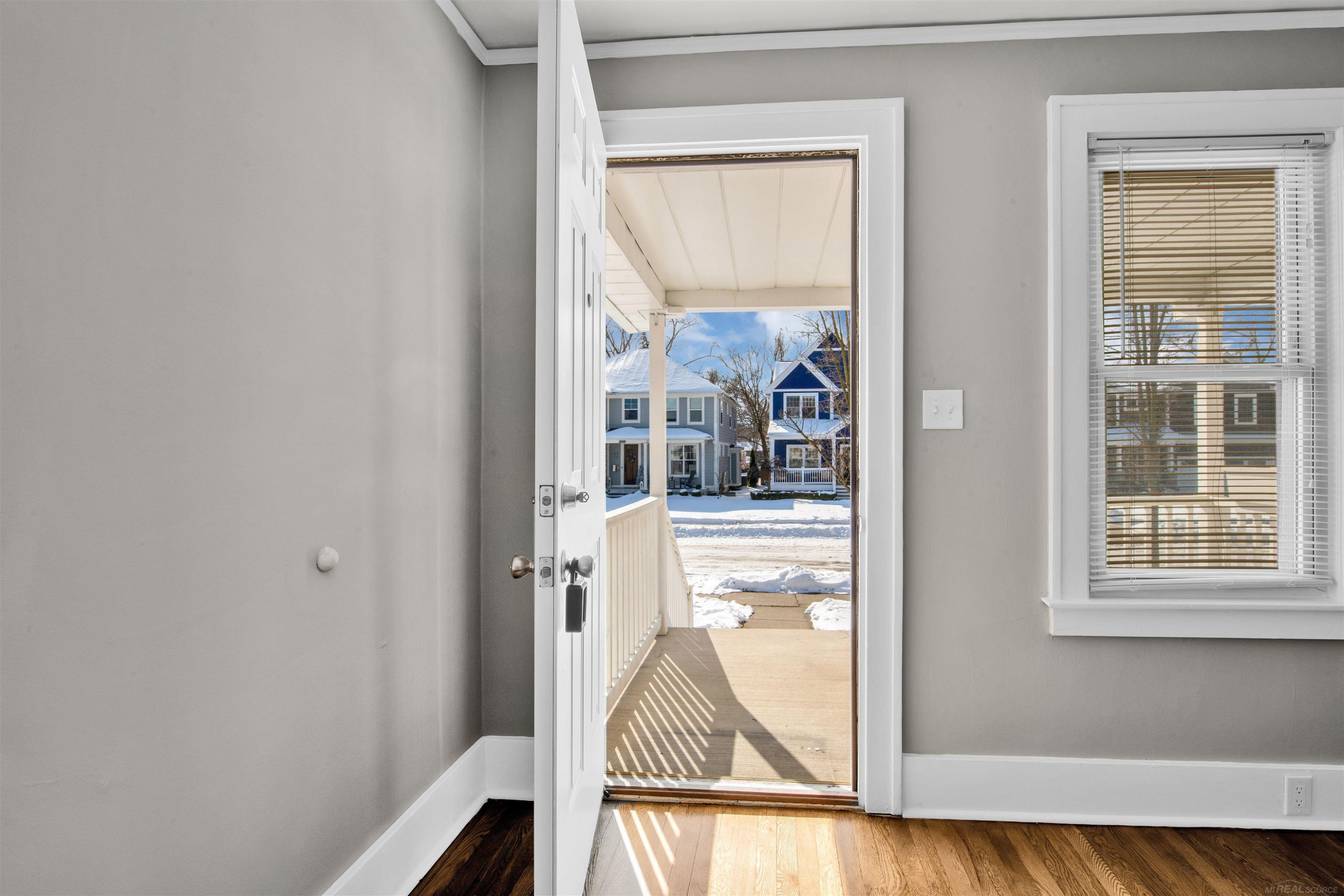 429 Linden Avenue, Royal Oak, MI 48073 — Photo 6
