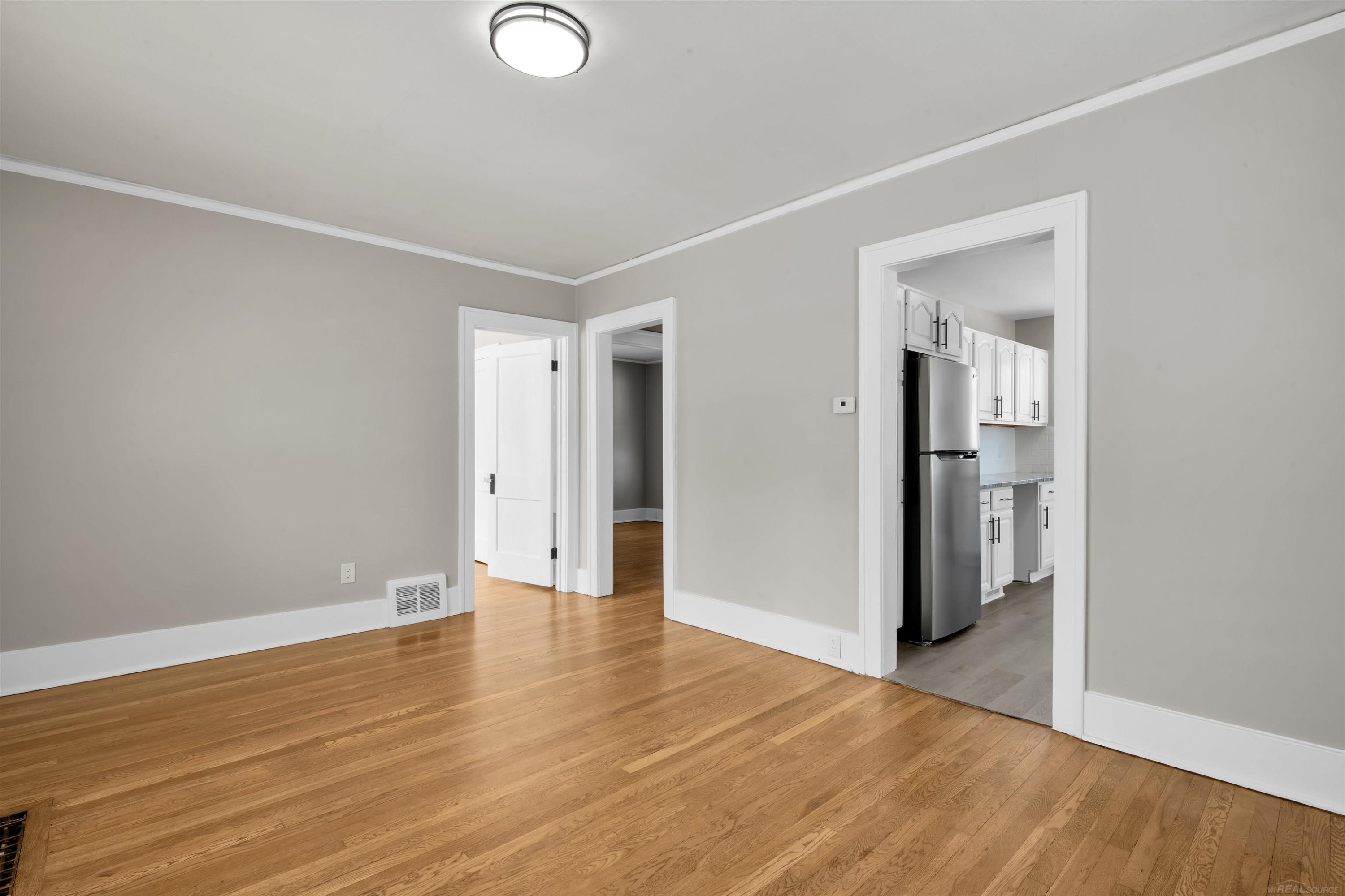 429 Linden Avenue, Royal Oak, MI 48073 — Photo 15