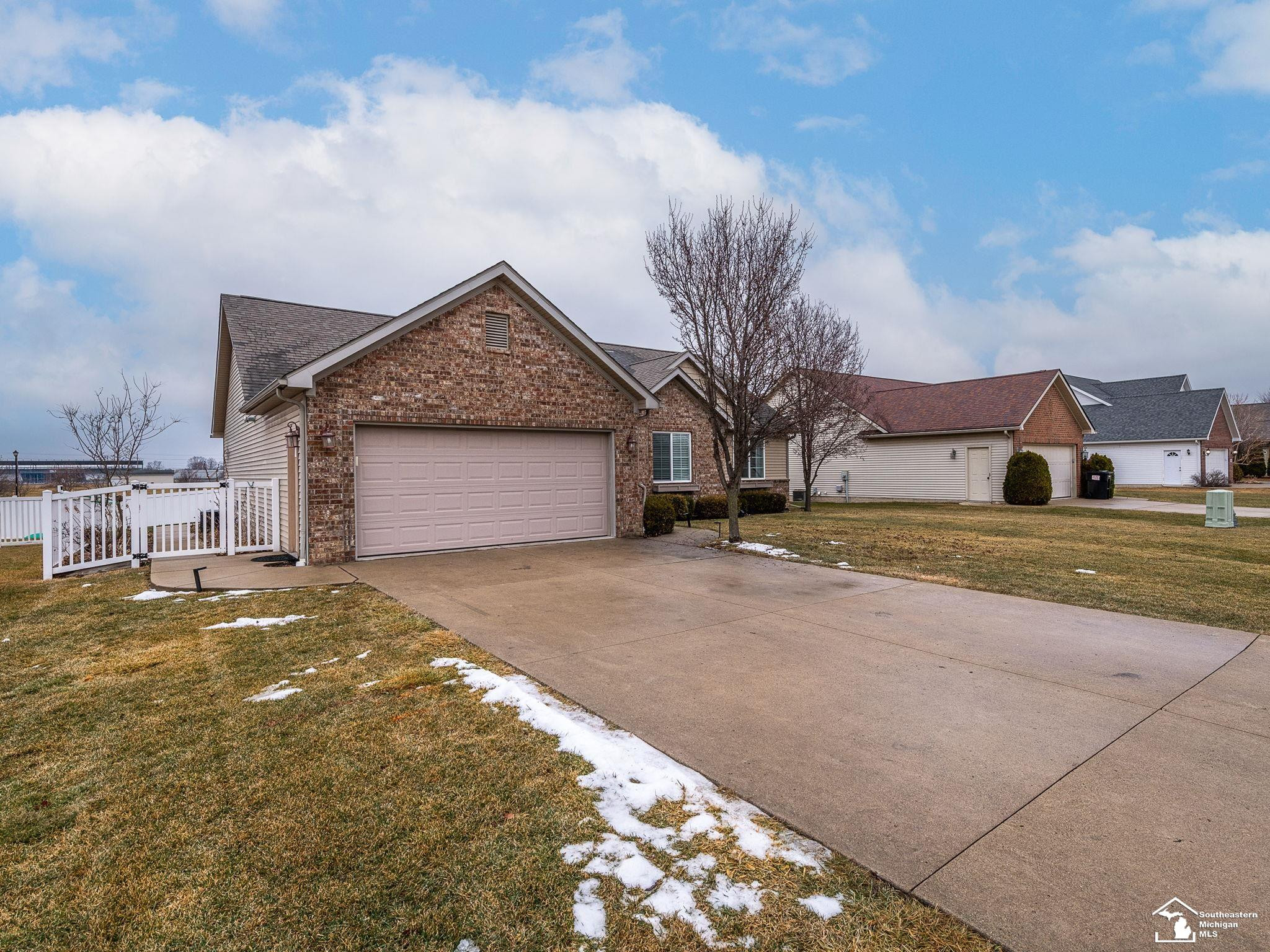 778 E Sweet Briar Lane, Monroe, MI 48161 — Photo 5