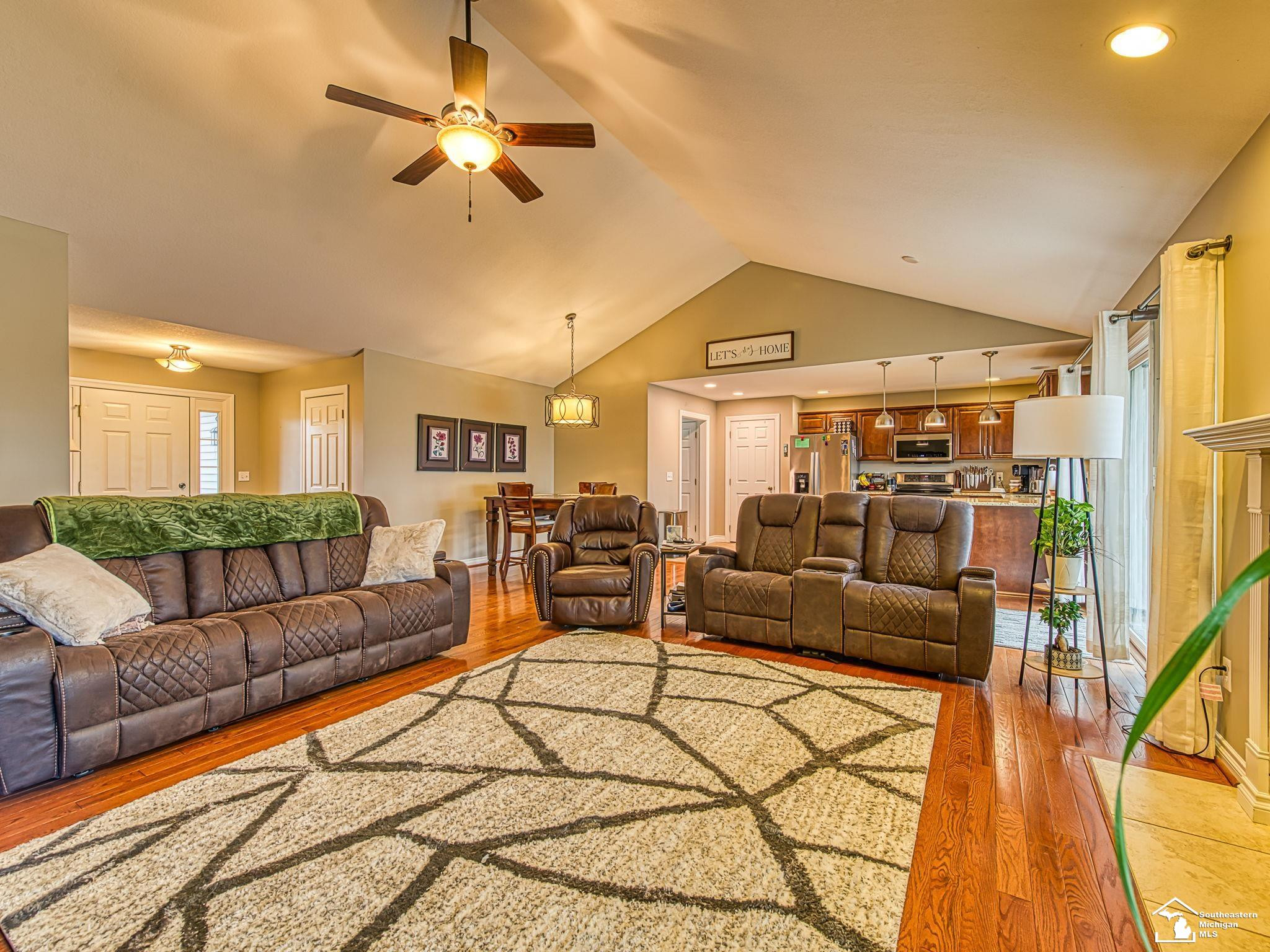 778 E Sweet Briar Lane, Monroe, MI 48161 — Photo 9