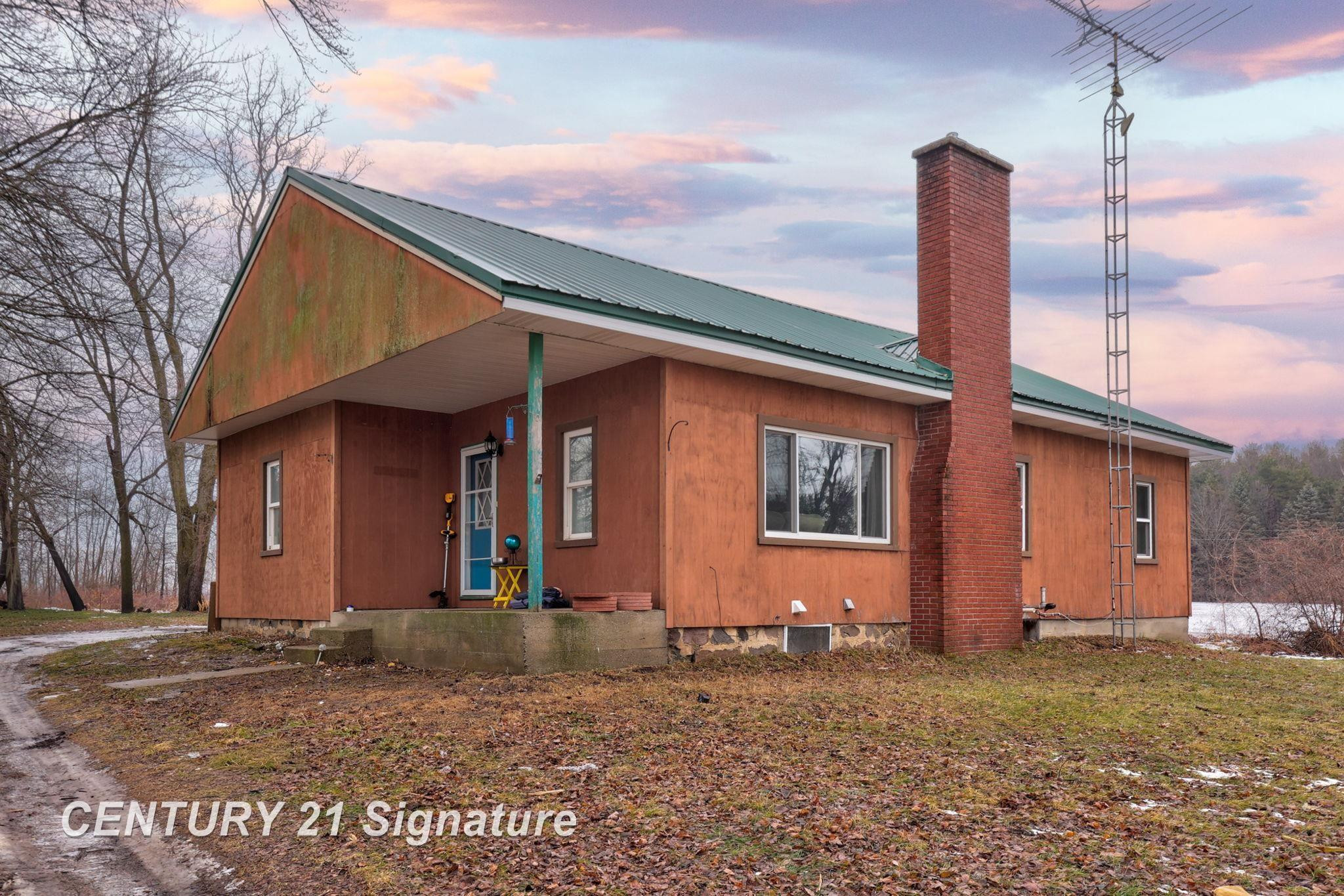 6370 Gunnell Road, Millington, MI 48746 — front exterior