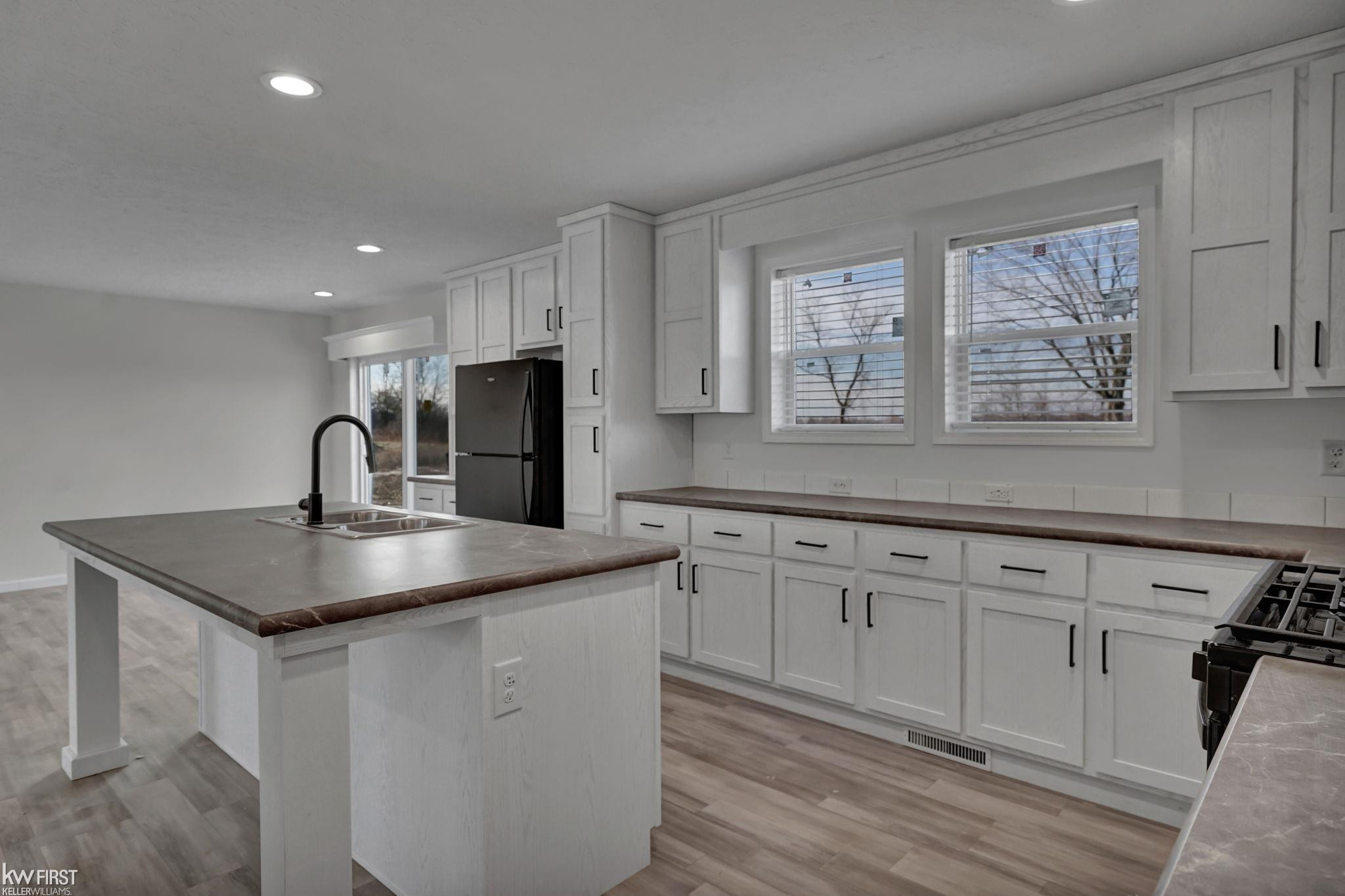 5165 N Irish Road, Davison, MI 48423 — Photo 9