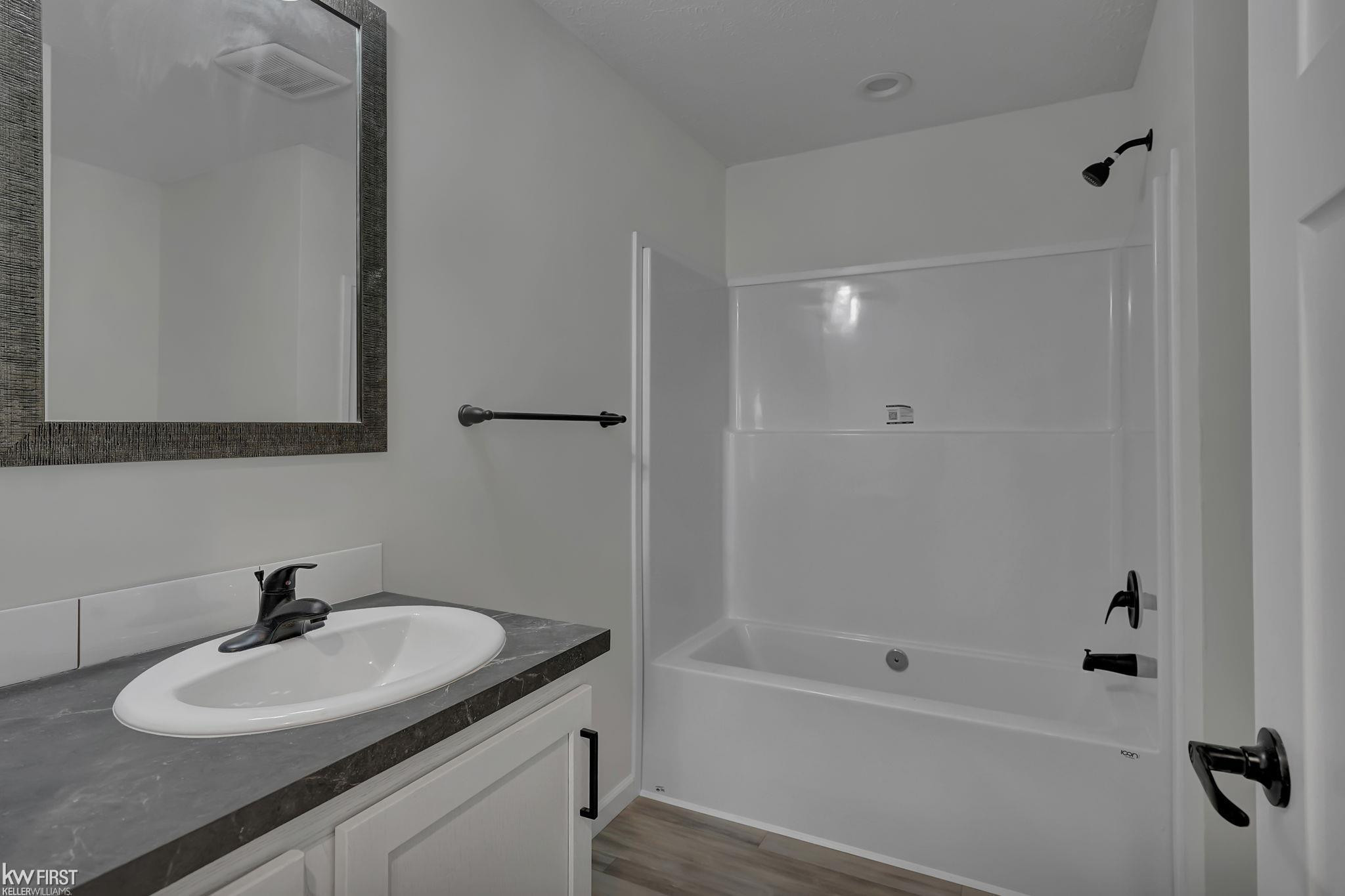 5165 N Irish Road, Davison, MI 48423 — Photo 18