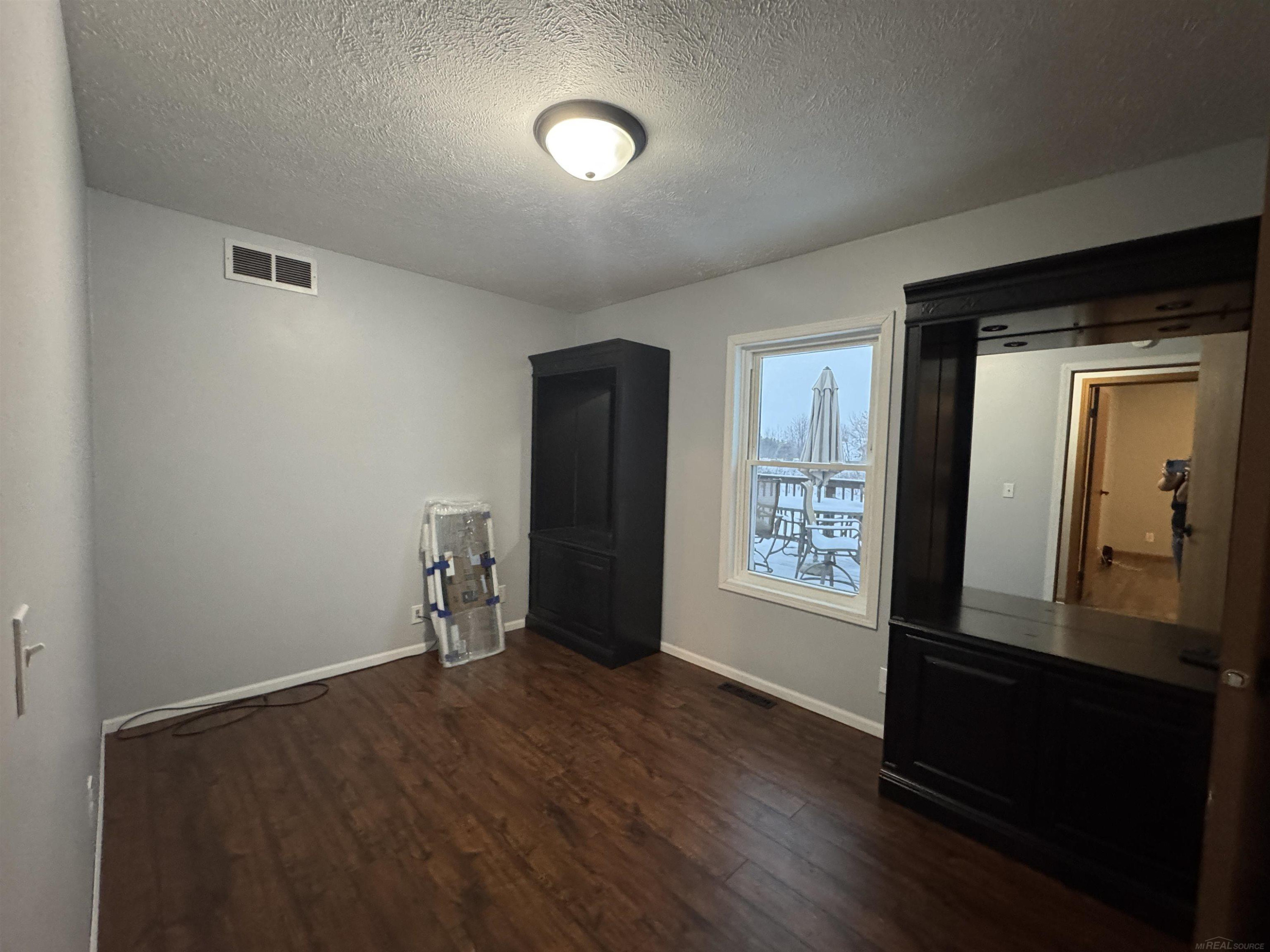 16445 Algoma Avenue, Cedar Springs, MI 49319 — Photo 17