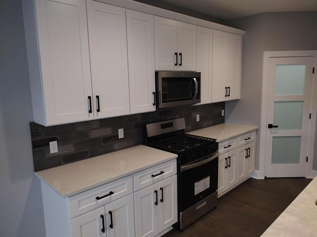 5220 Amelia Earhart Drive, Linden, MI 48451 — Photo 9