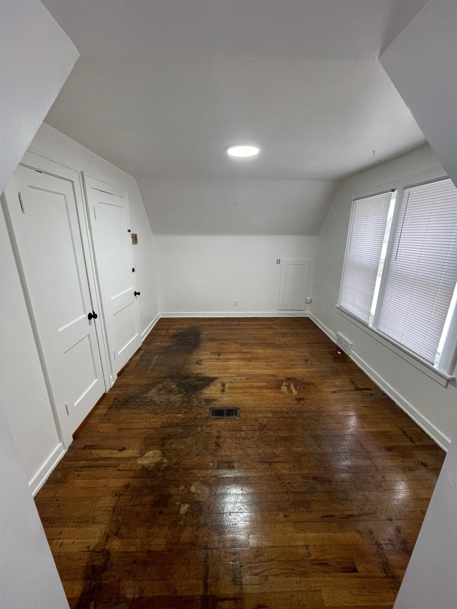 605 E Baltimore Boulevard, Flint, MI 48505 — Photo 13