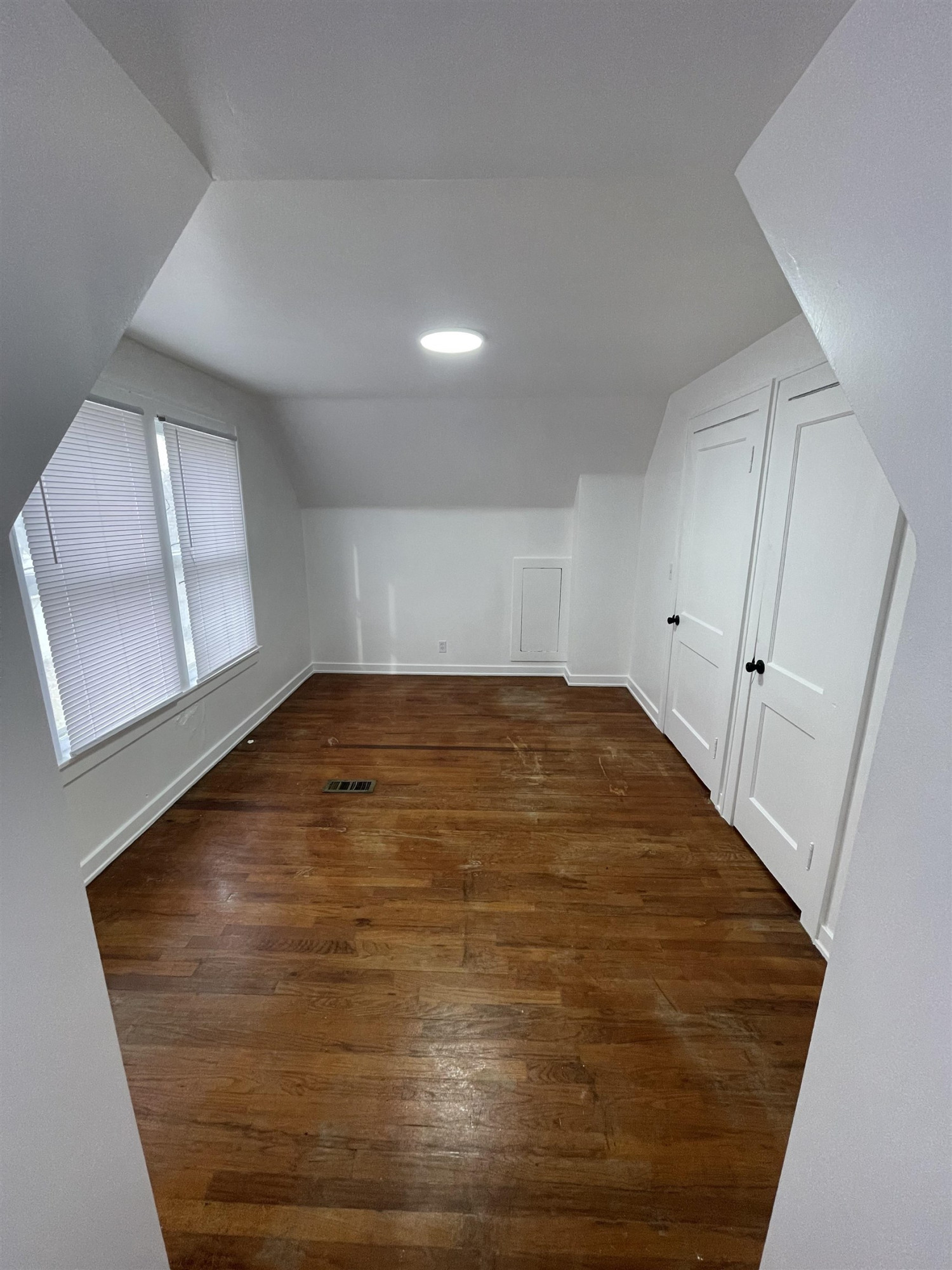 605 E Baltimore Boulevard, Flint, MI 48505 — Photo 16
