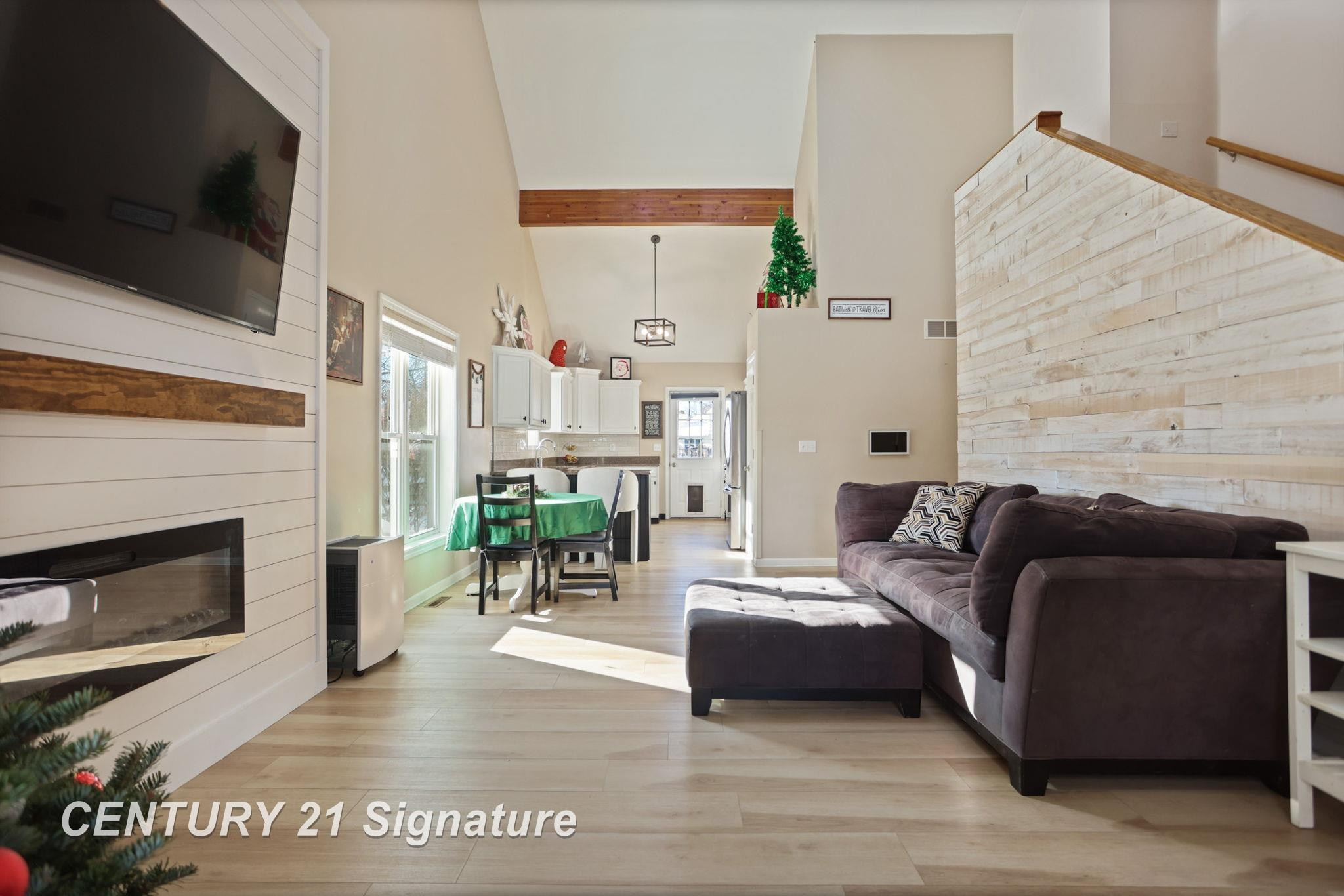 8183 N River Road, Freeland, MI 48623 — Photo 10