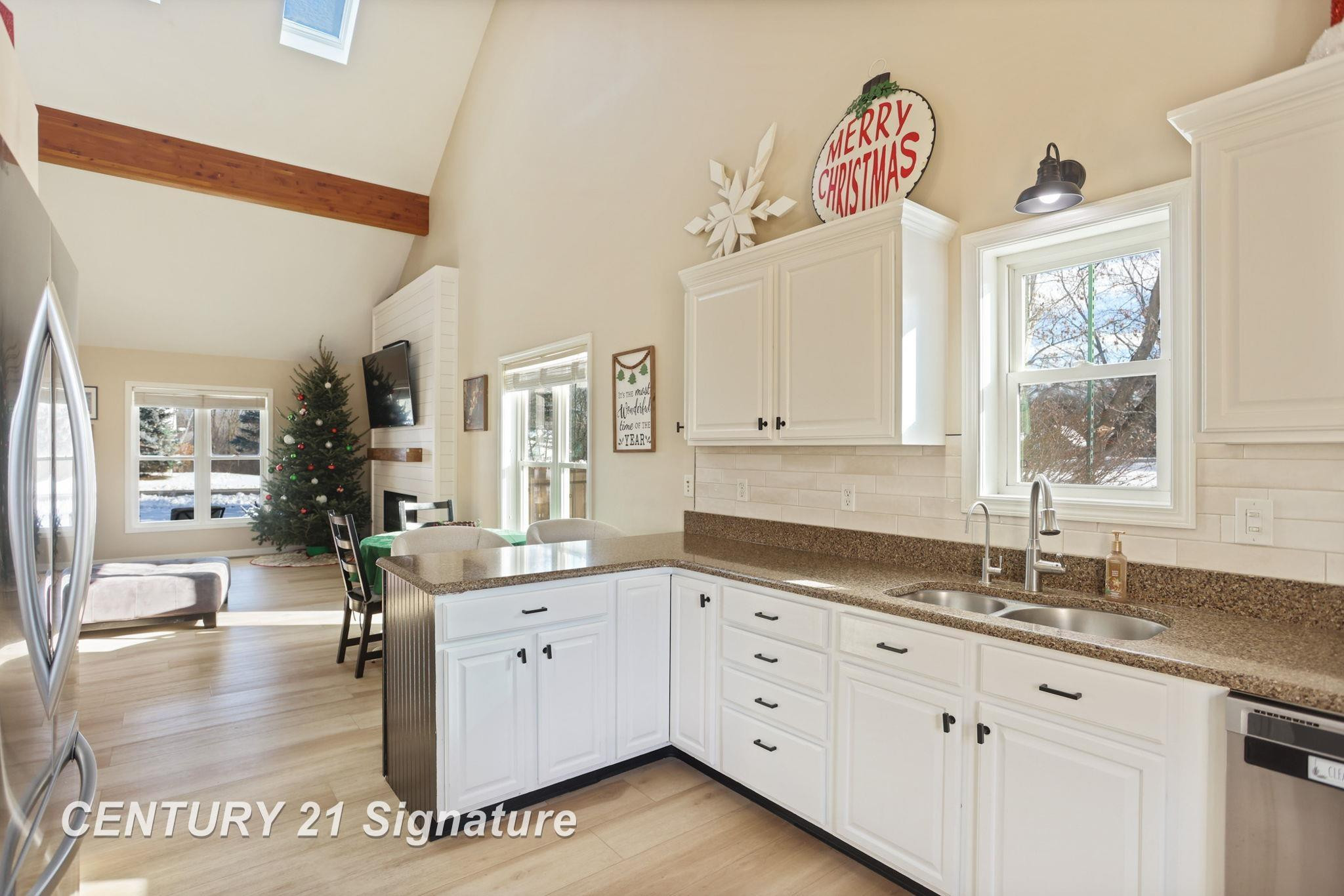 8183 N River Road, Freeland, MI 48623 — Photo 18