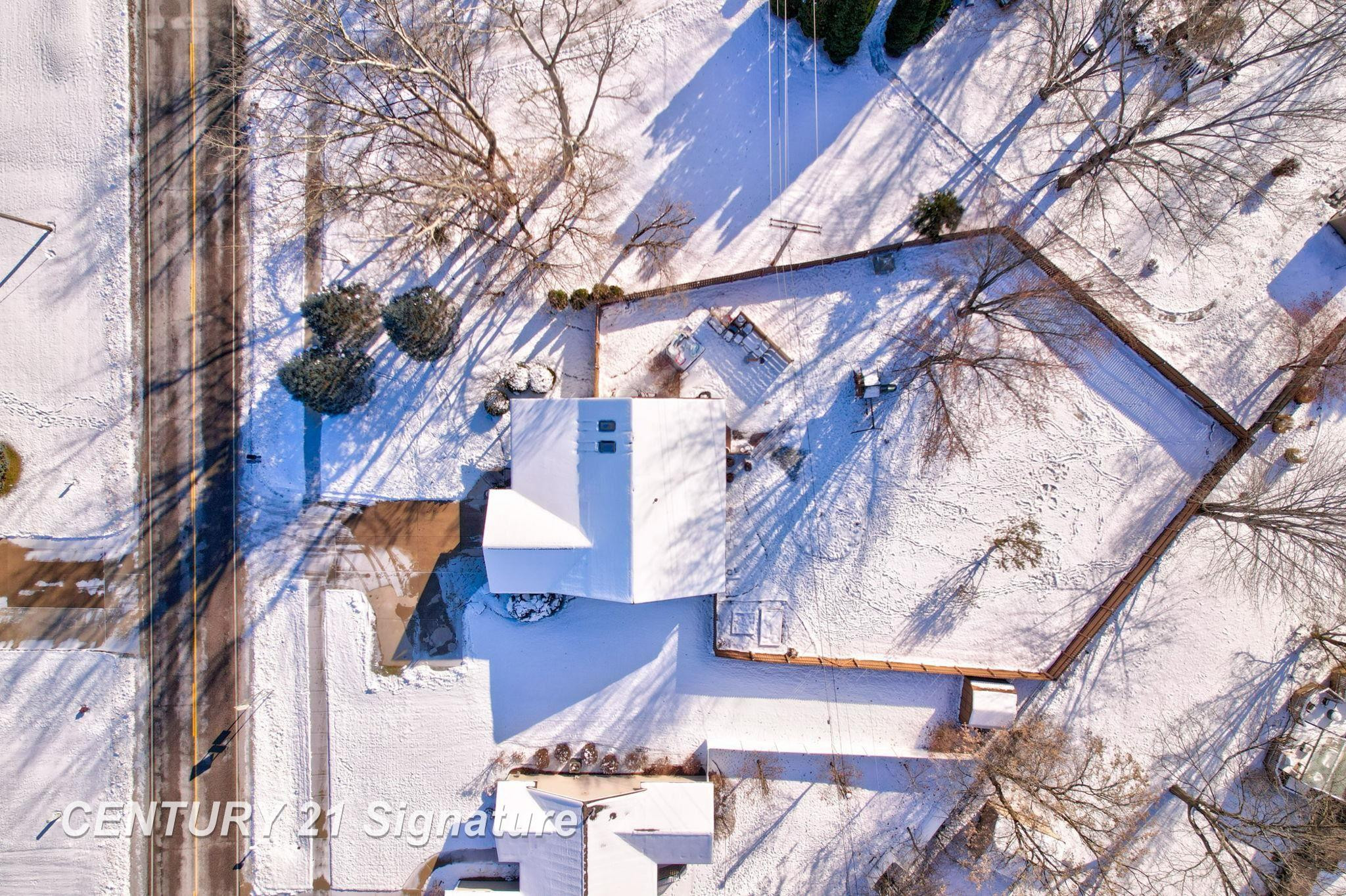 8183 N River Road, Freeland, MI 48623 — Photo 43