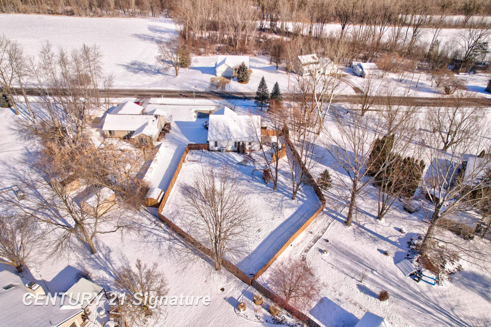 8183 N River Road, Freeland, MI 48623 — Photo 46