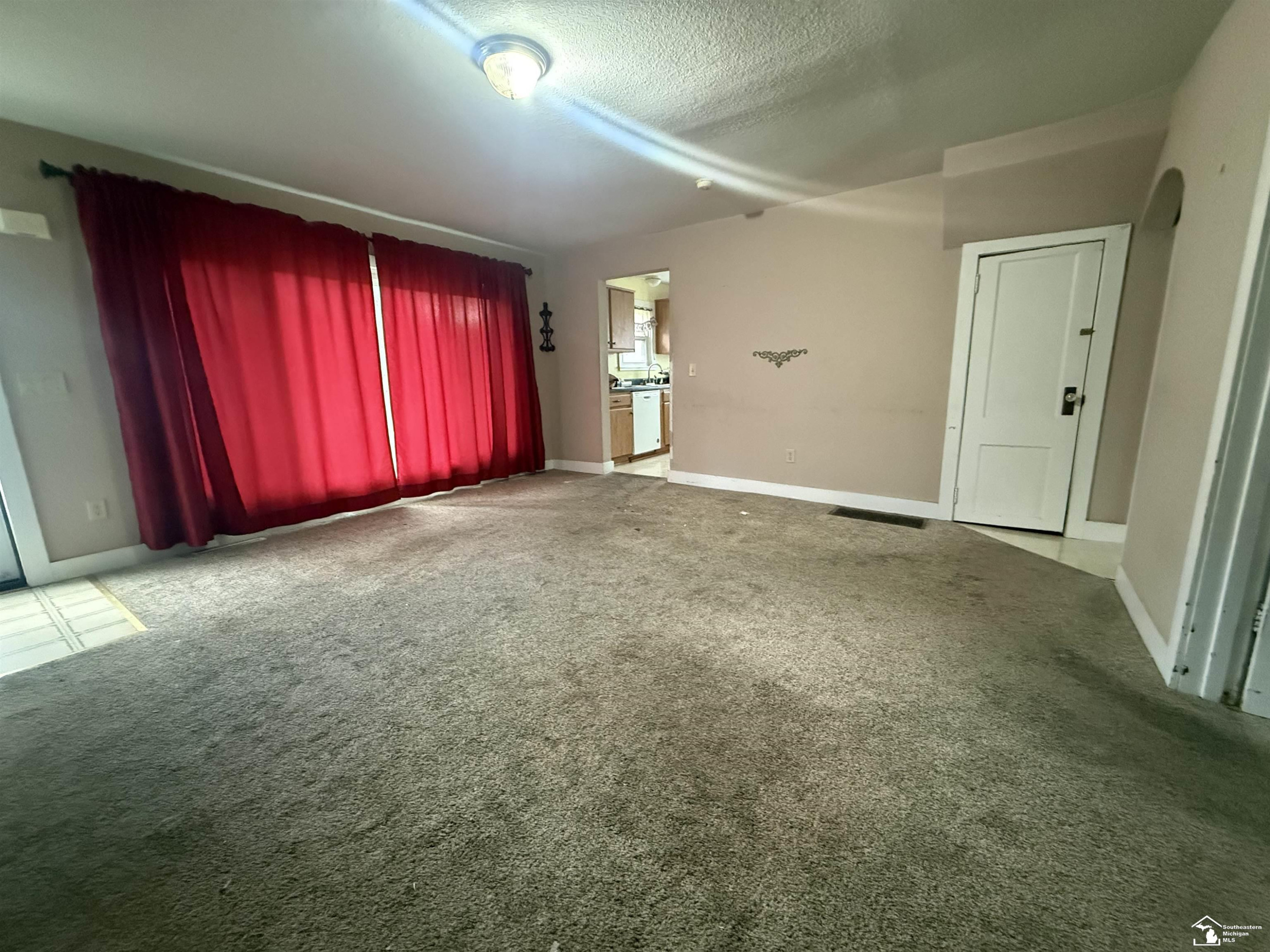 8055 George Street, Lambertville, MI 48144 — Photo 6