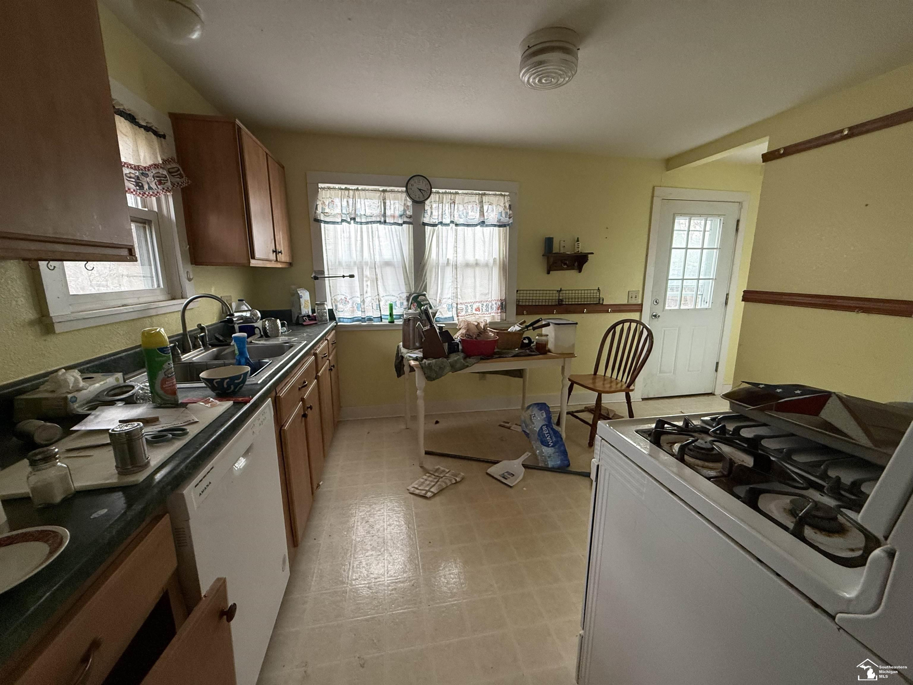 8055 George Street, Lambertville, MI 48144 — Photo 8