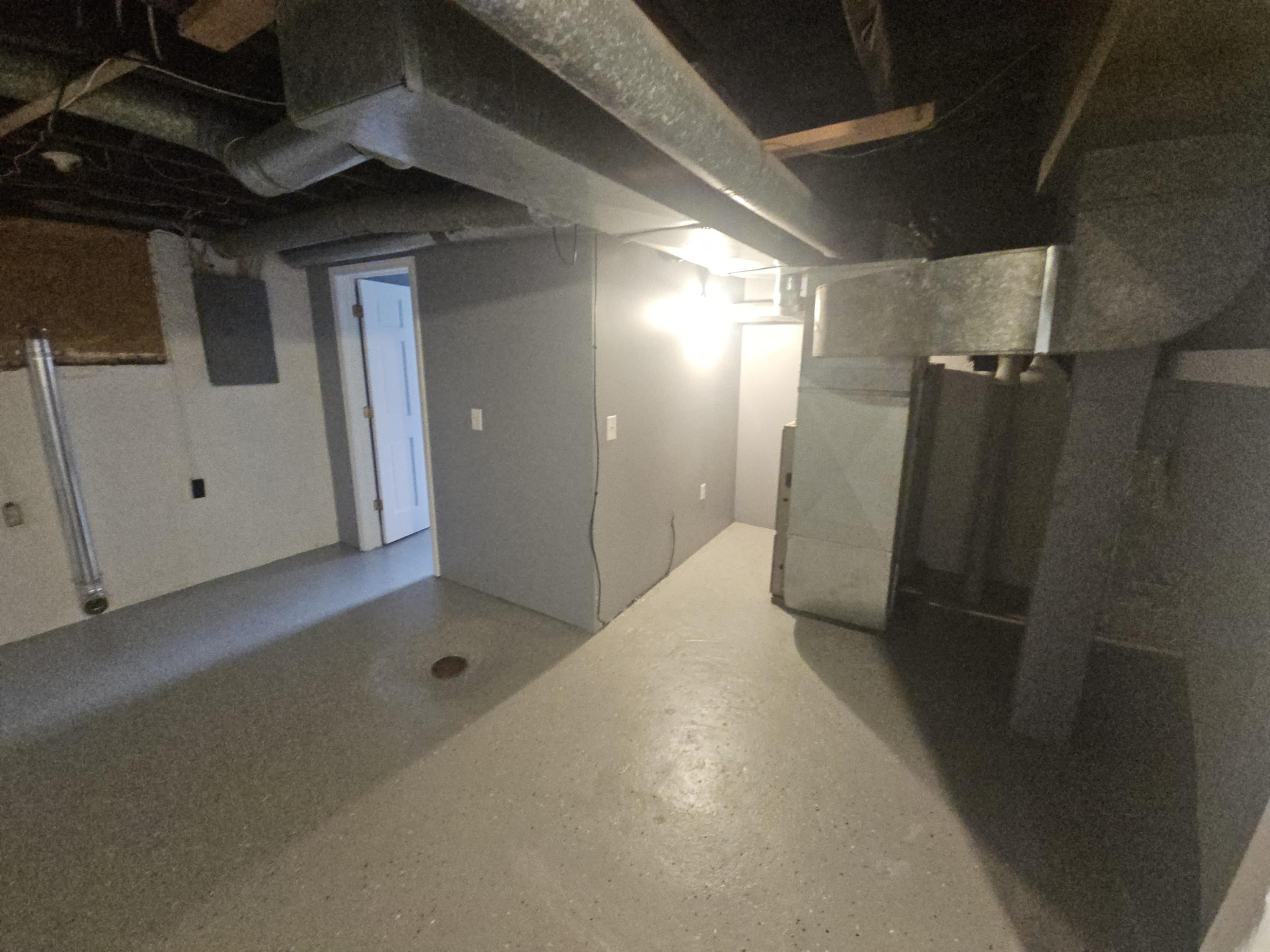 511 N Grant Street, Bay City, MI 48708 — Photo 16