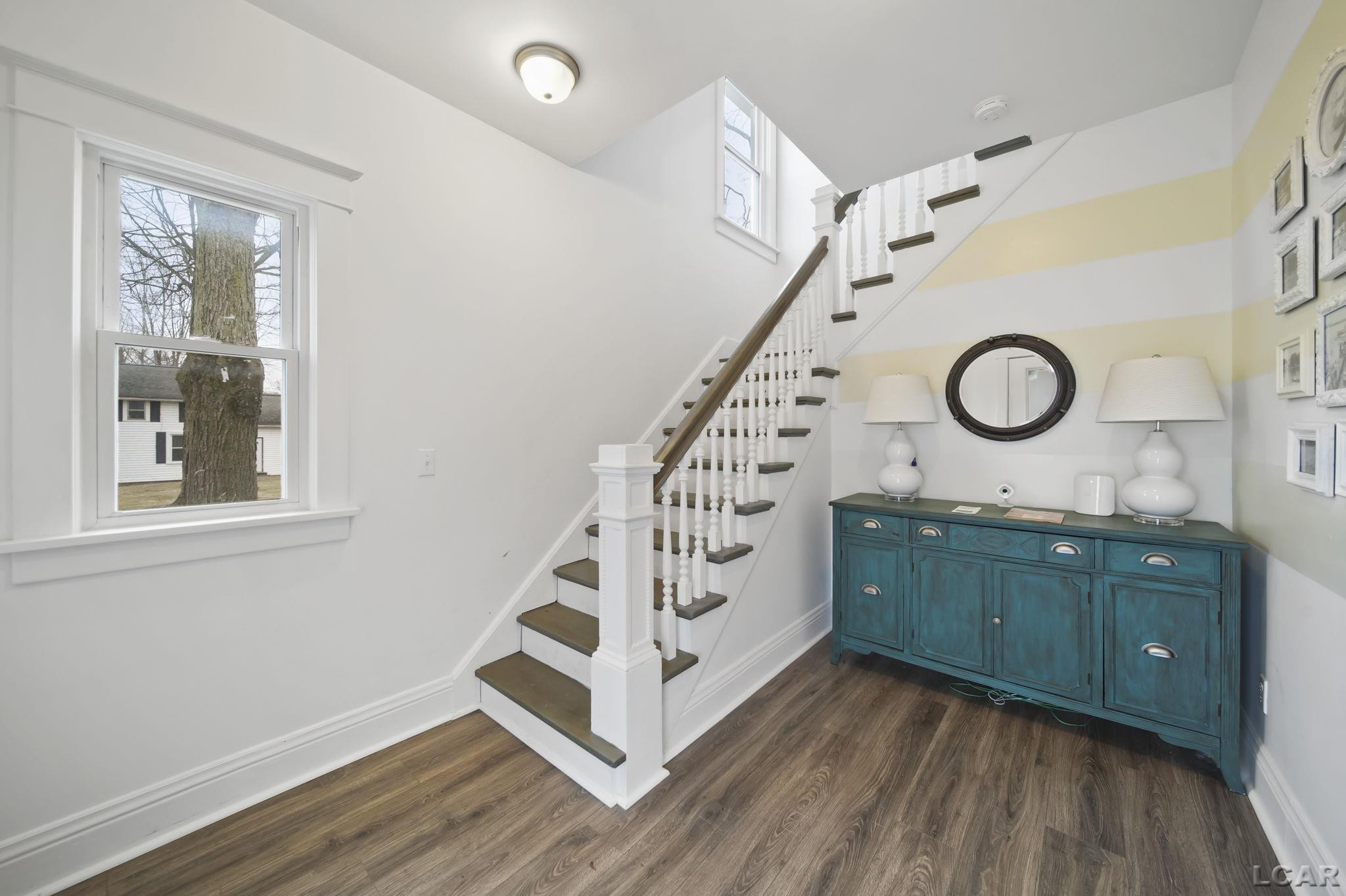 103 Walnut Street - Photo 4