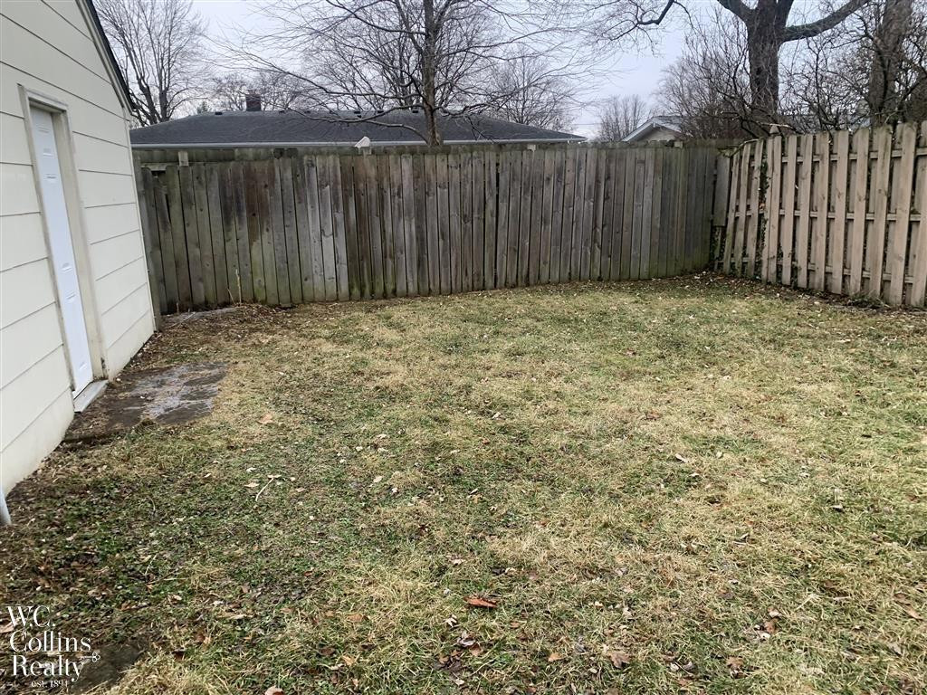 16572 Rosemary Avenue, Fraser, MI 48026 — Photo 26