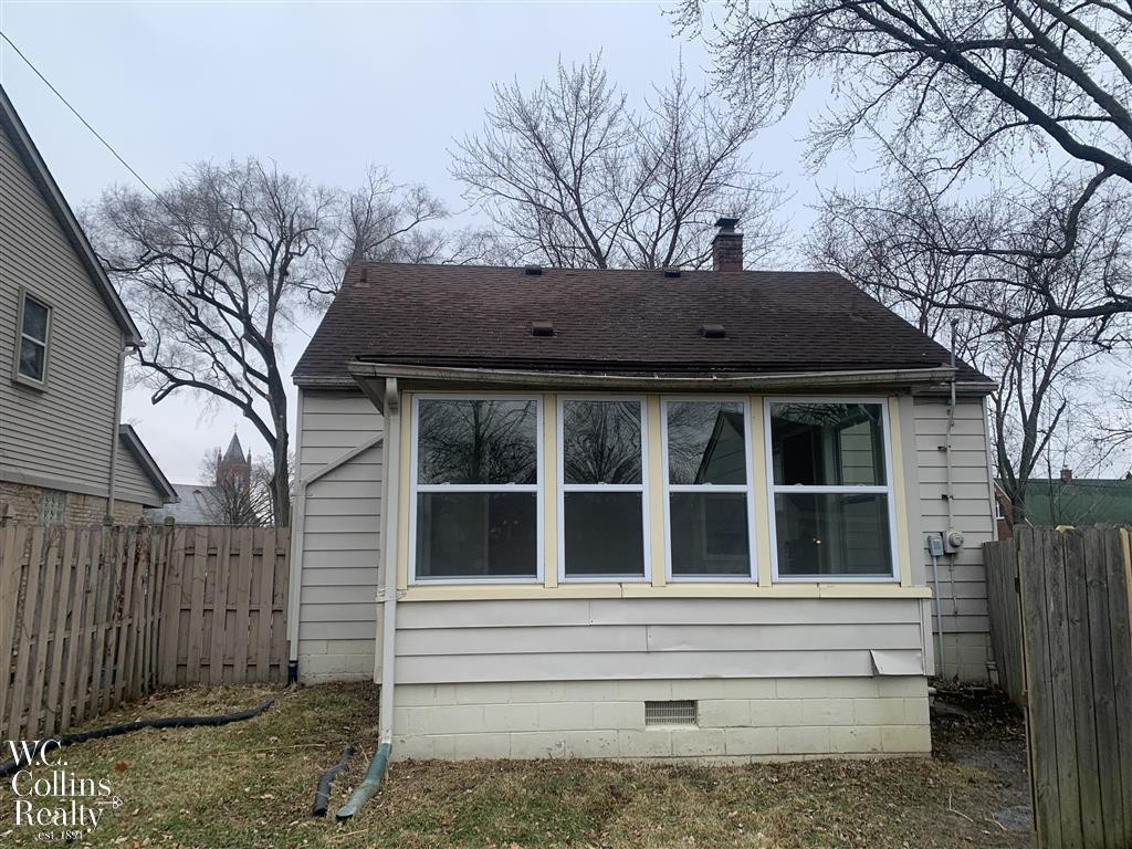 16572 Rosemary Avenue, Fraser, MI 48026 — Photo 27