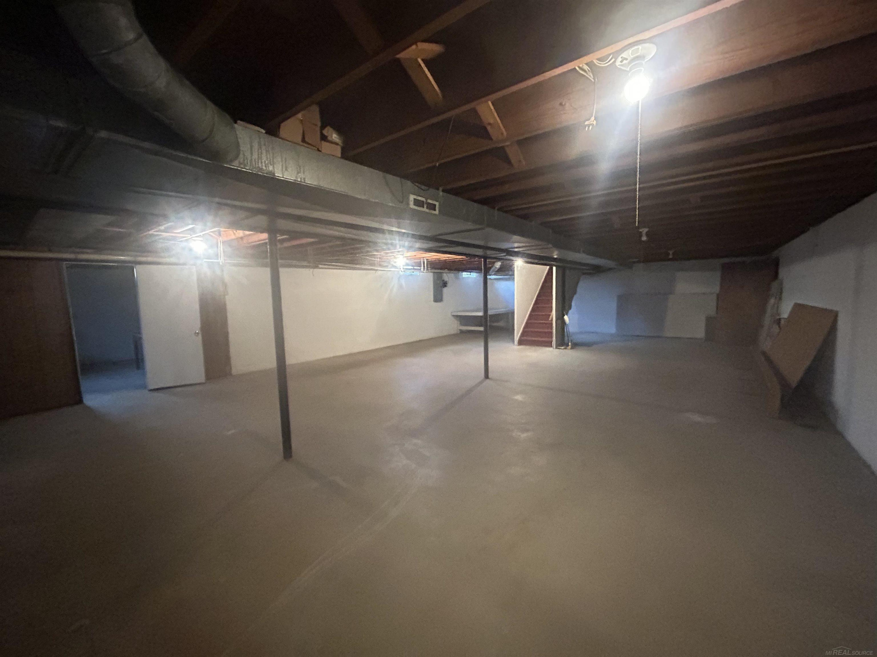 61050 Omo Road, MI 48048 — Photo 26