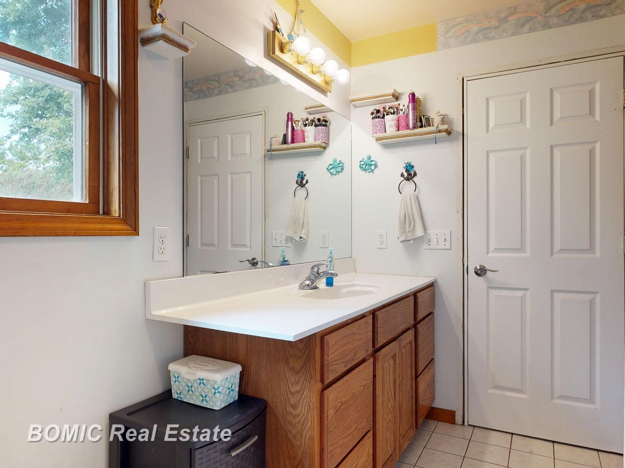 7871 Oak Court, Birch Run, MI 48415 — Photo 16