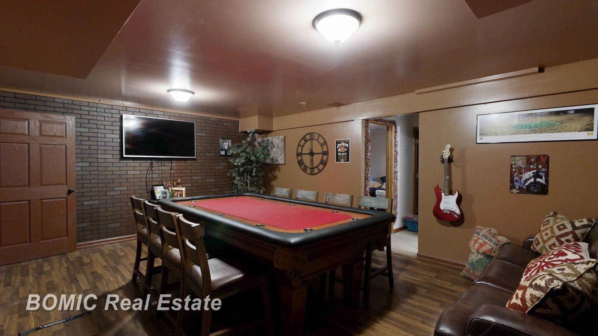7871 Oak Court, Birch Run, MI 48415 — Photo 21