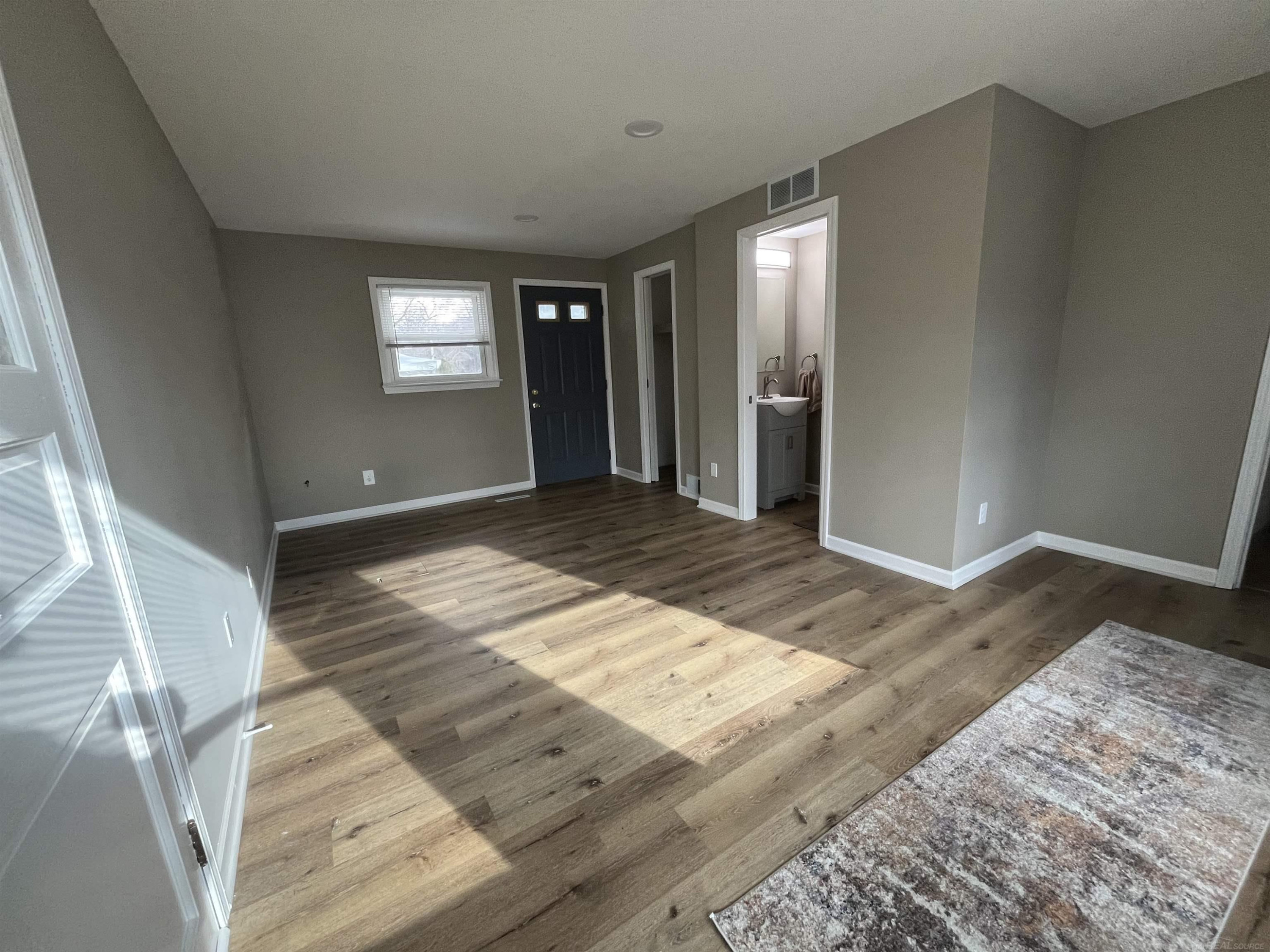 26561 Tucker Street, MI — Photo 3