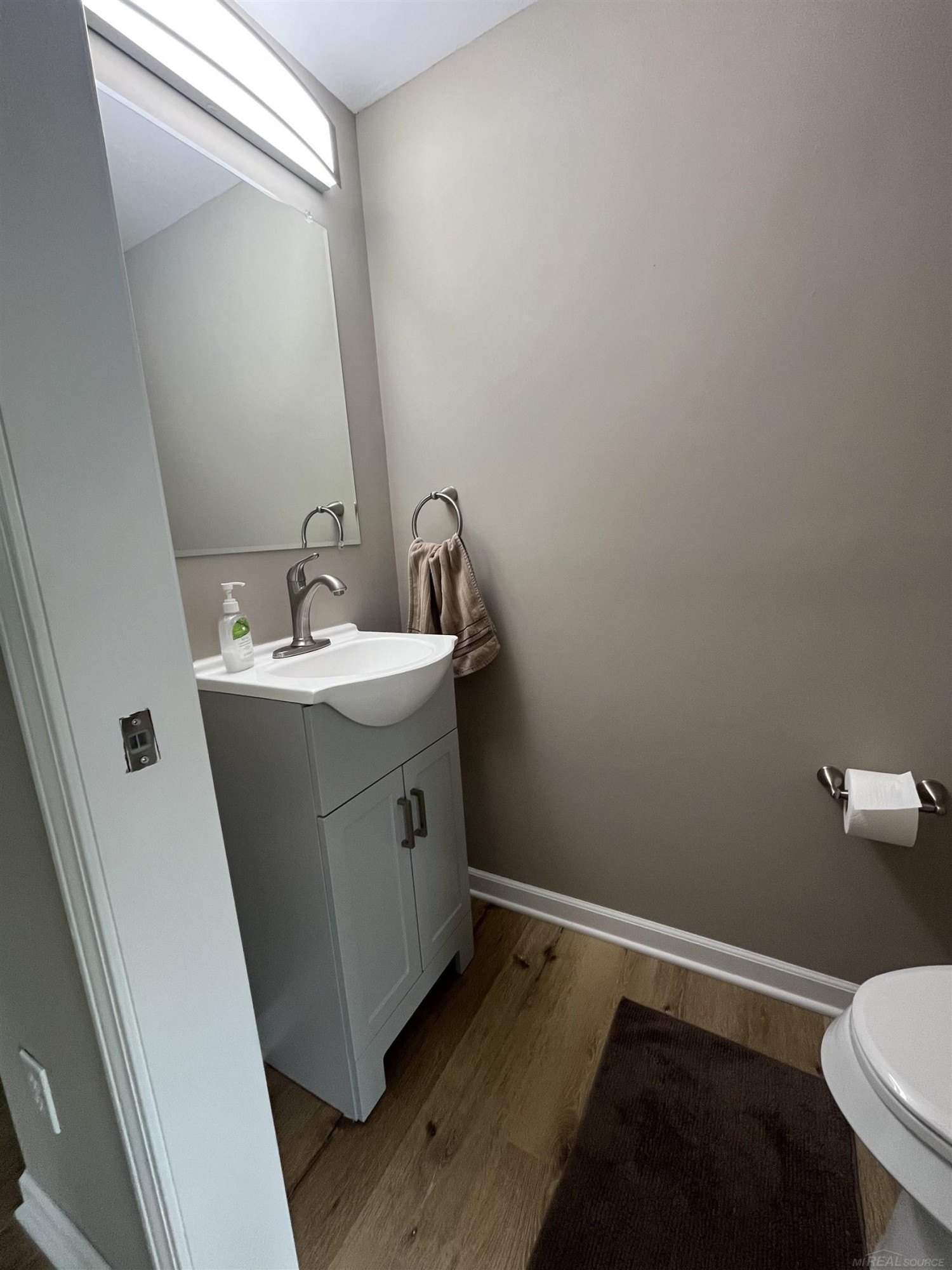 26561 Tucker Street, MI — Photo 4