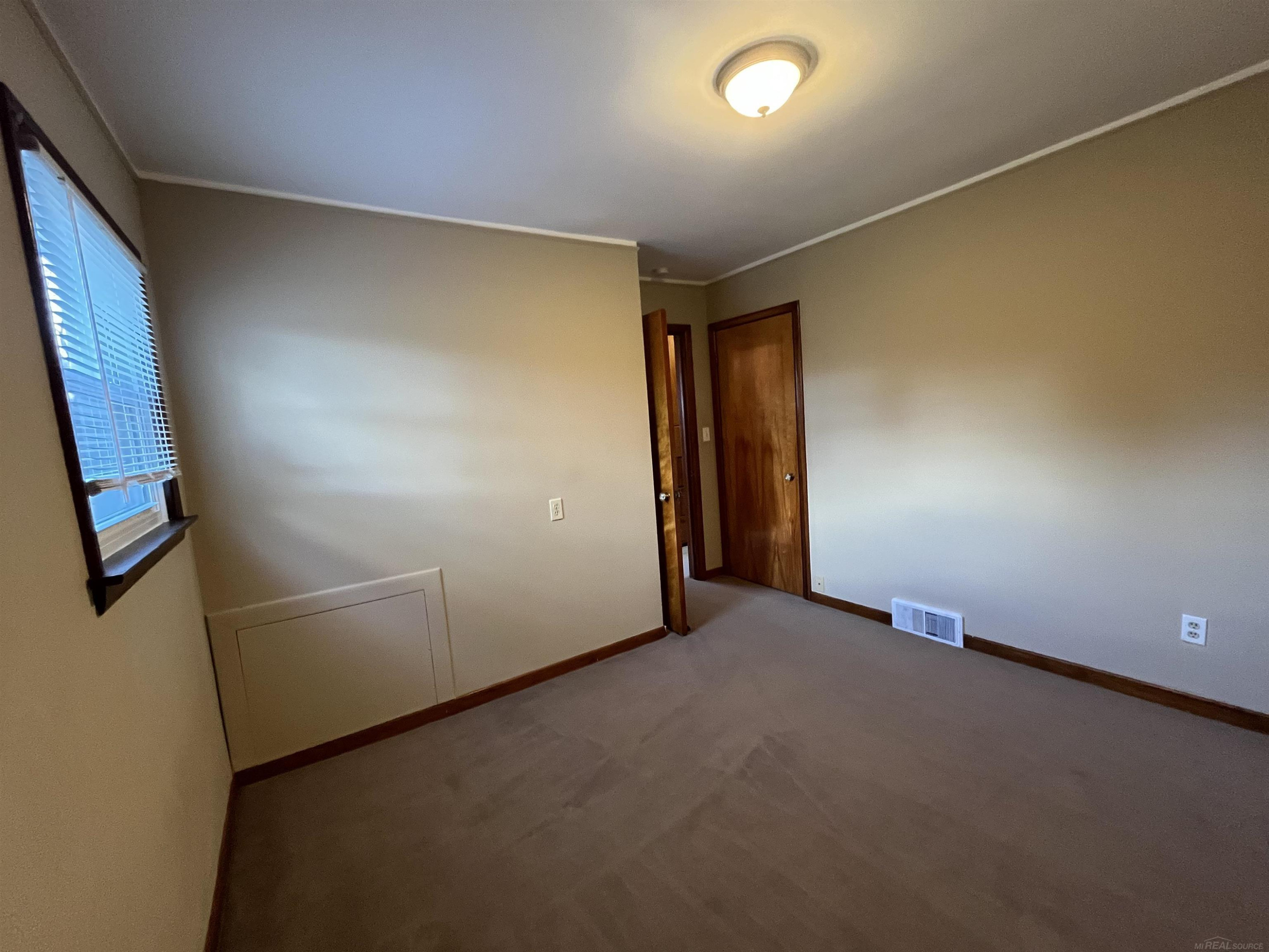 26561 Tucker Street, MI — Photo 11
