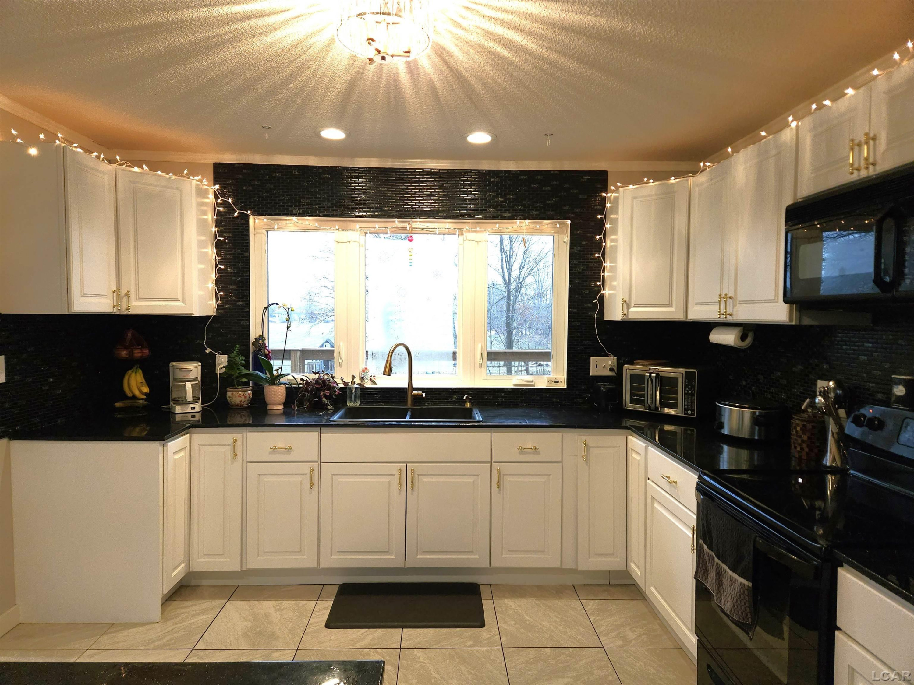 6003 Lake Road, Osseo, MI 49266 — Photo 5