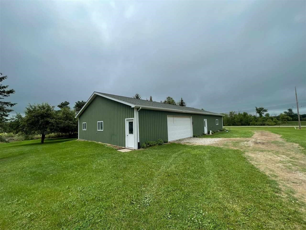 9973 Slattery Road, Clifford, MI 48727 — Photo 20