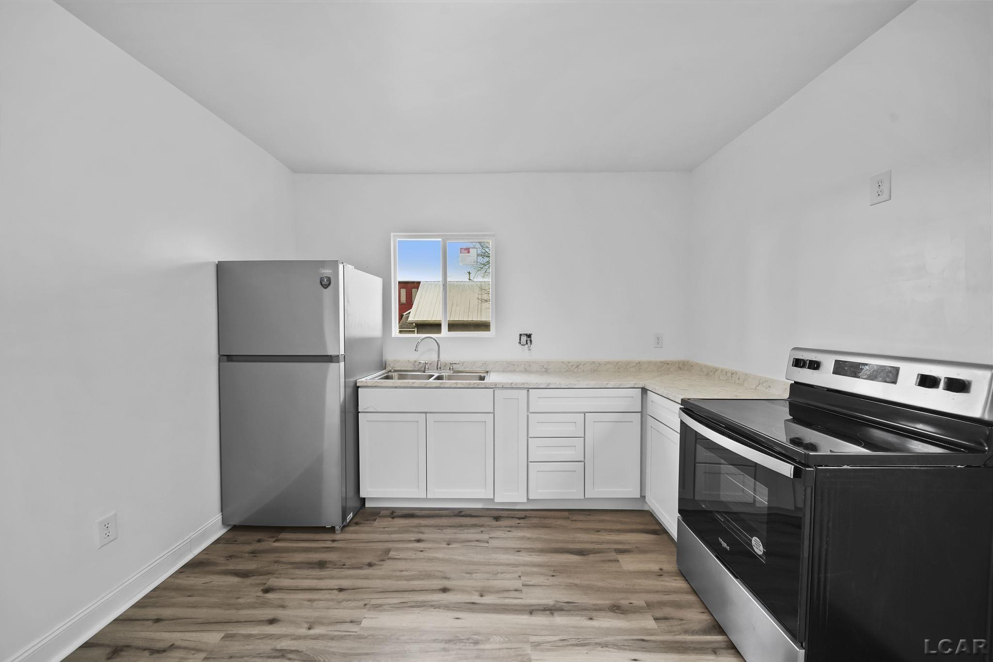 924 Frank Street, Adrian, MI 49221 — Photo 15