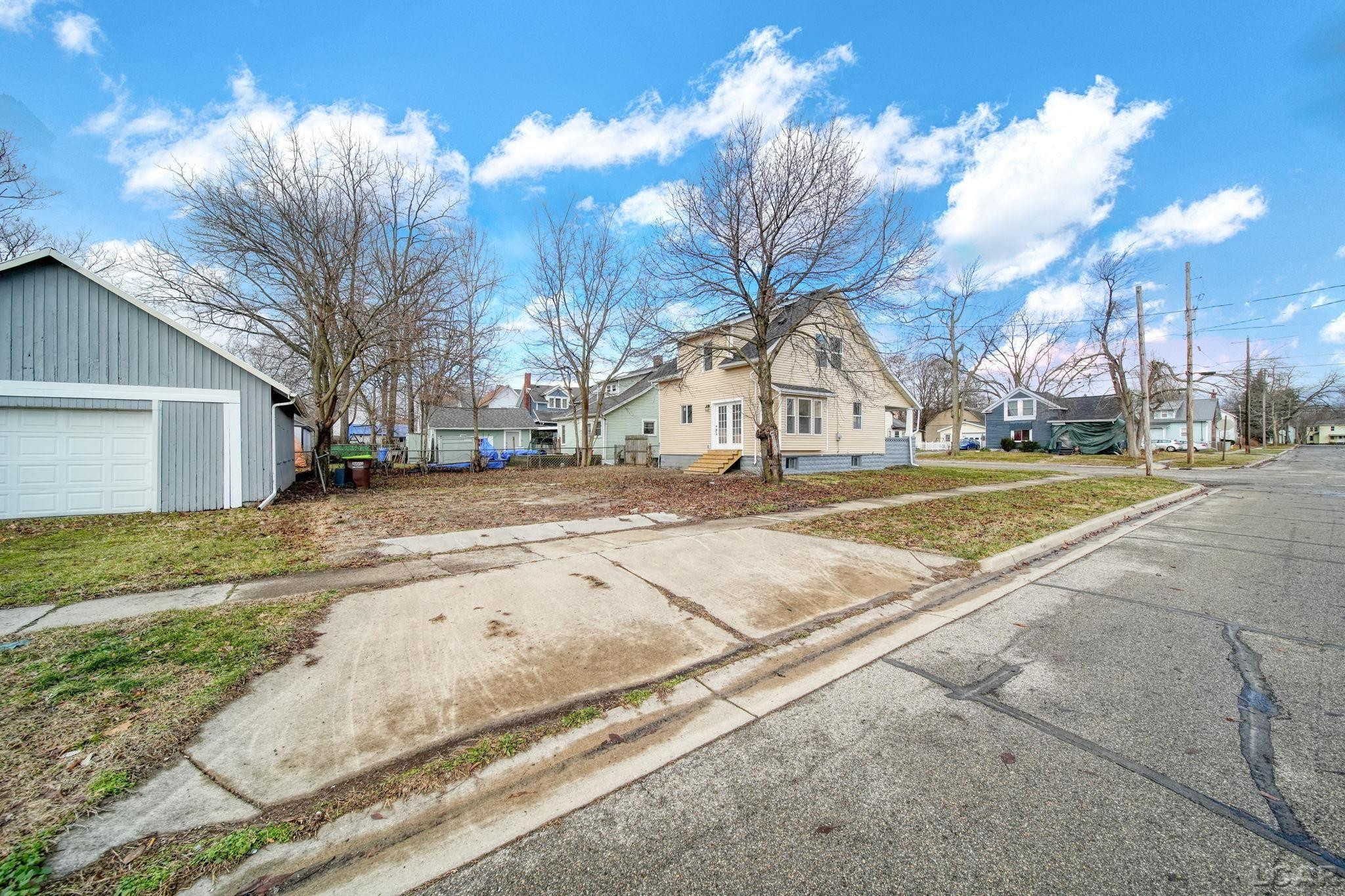 924 Frank Street, Adrian, MI 49221 — Photo 31