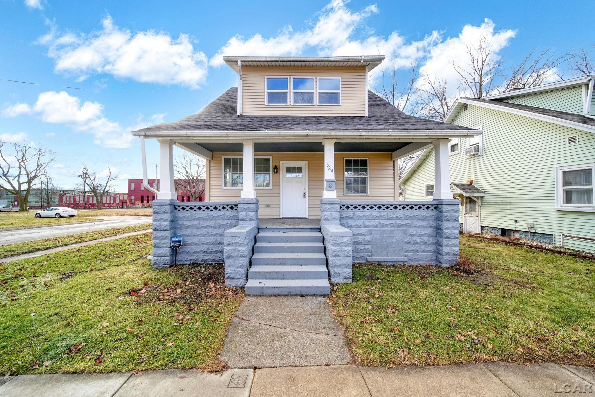 924 Frank Street, Adrian, MI 49221 — front exterior