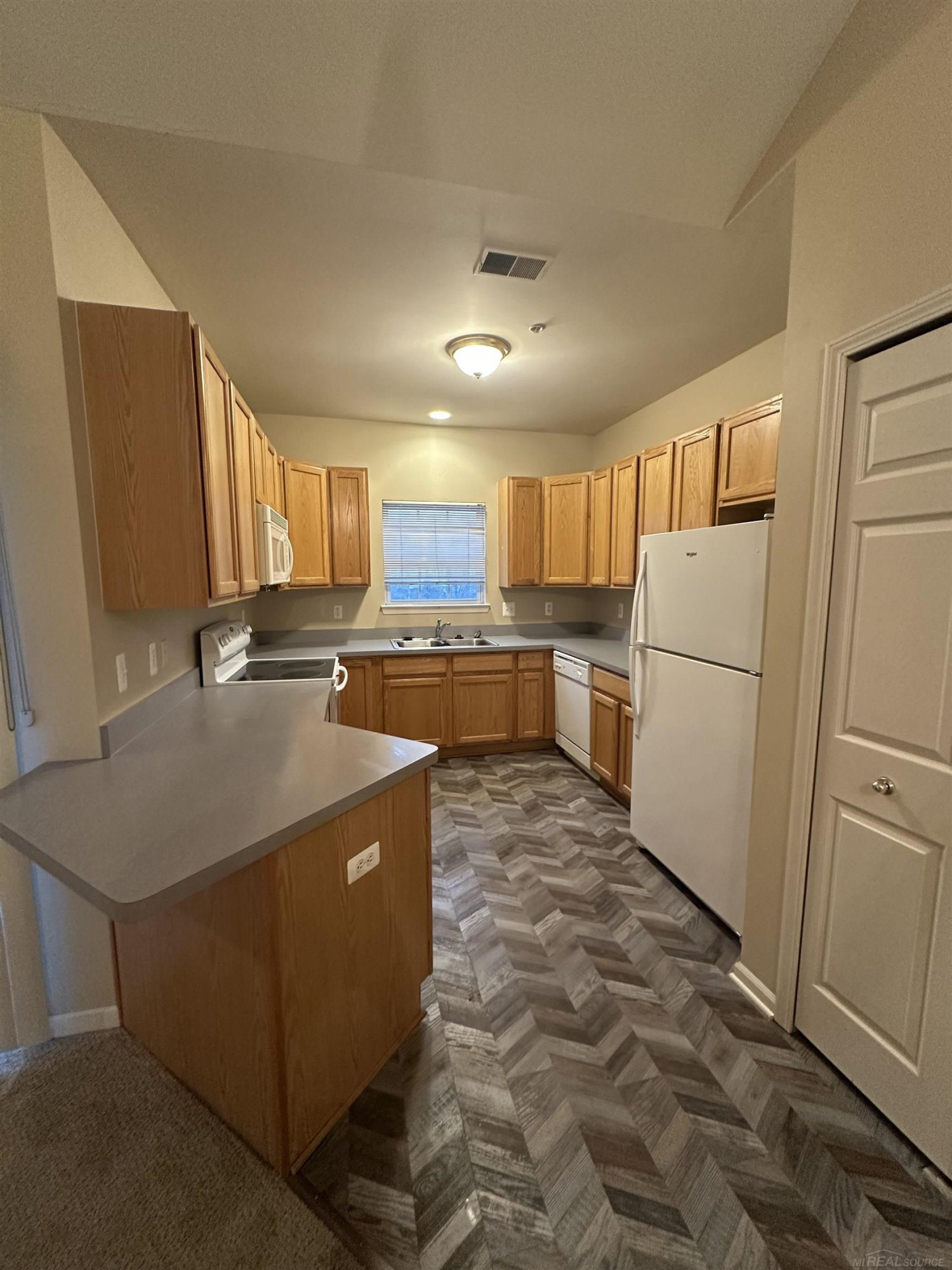 25656 Maritime North Circle, MI — Photo 5