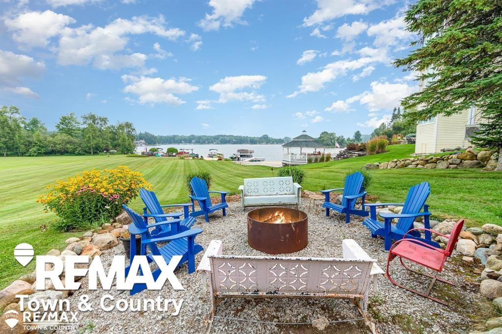 4356 Amazon Drive, Lowell, MI, 49331