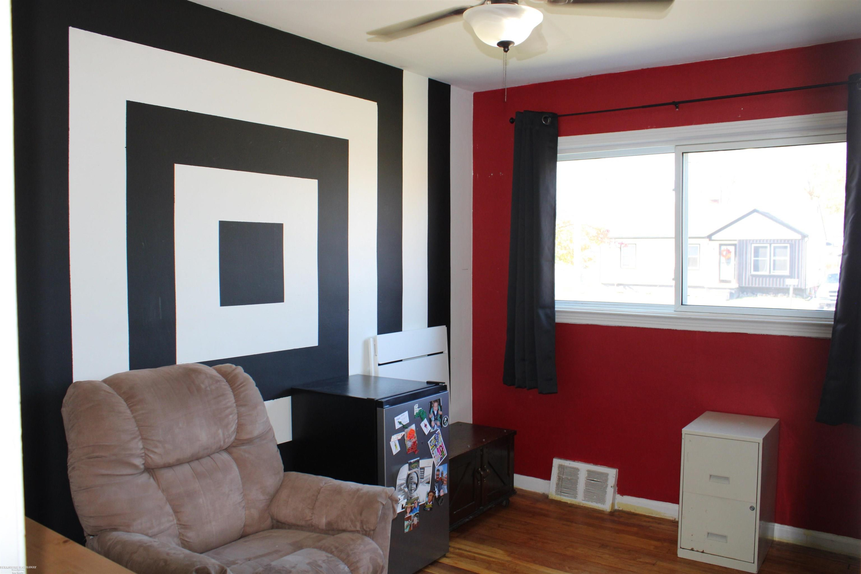 629 Chippewa Street, Mount Clemens, MI 48043 — Photo 14