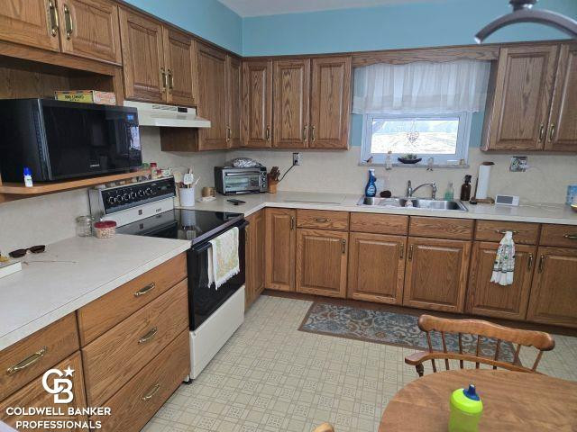 4575 Meldrum Road, MI 48064 — Photo 5