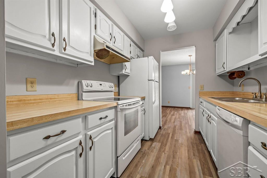 4903 Grandview Circle, Midland, MI 48640 — Photo 2