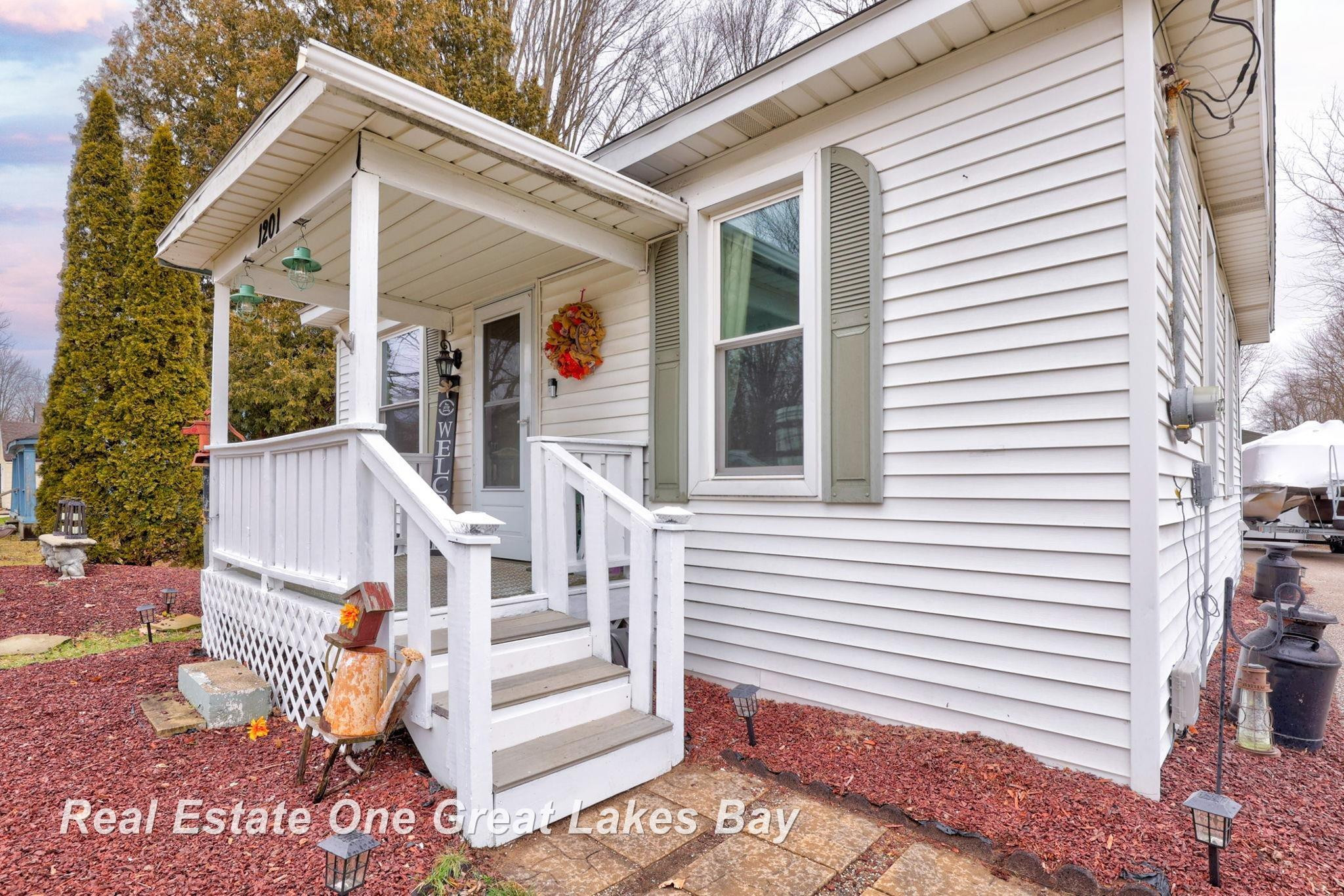 1201 Flint Street, Saint Charles, MI 48655 — Photo 6