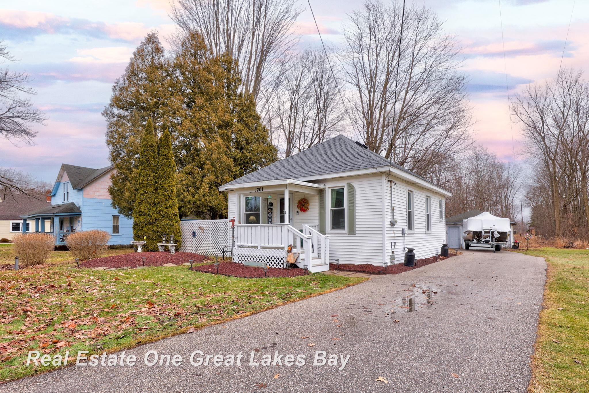 1201 Flint Street, Saint Charles, MI 48655 — Photo 31