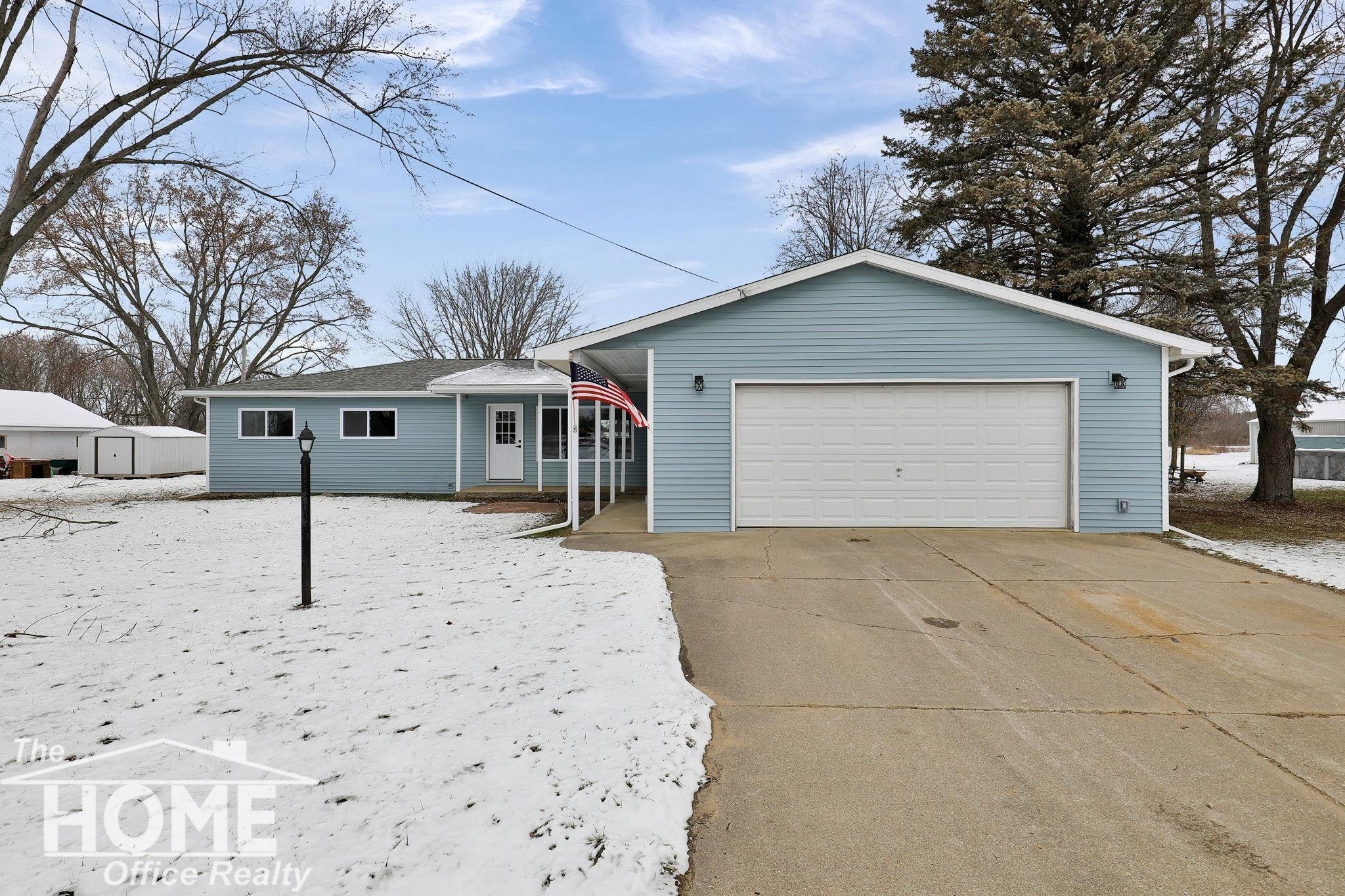 11065 E Goodall Road, Durand, MI 48429 — front exterior