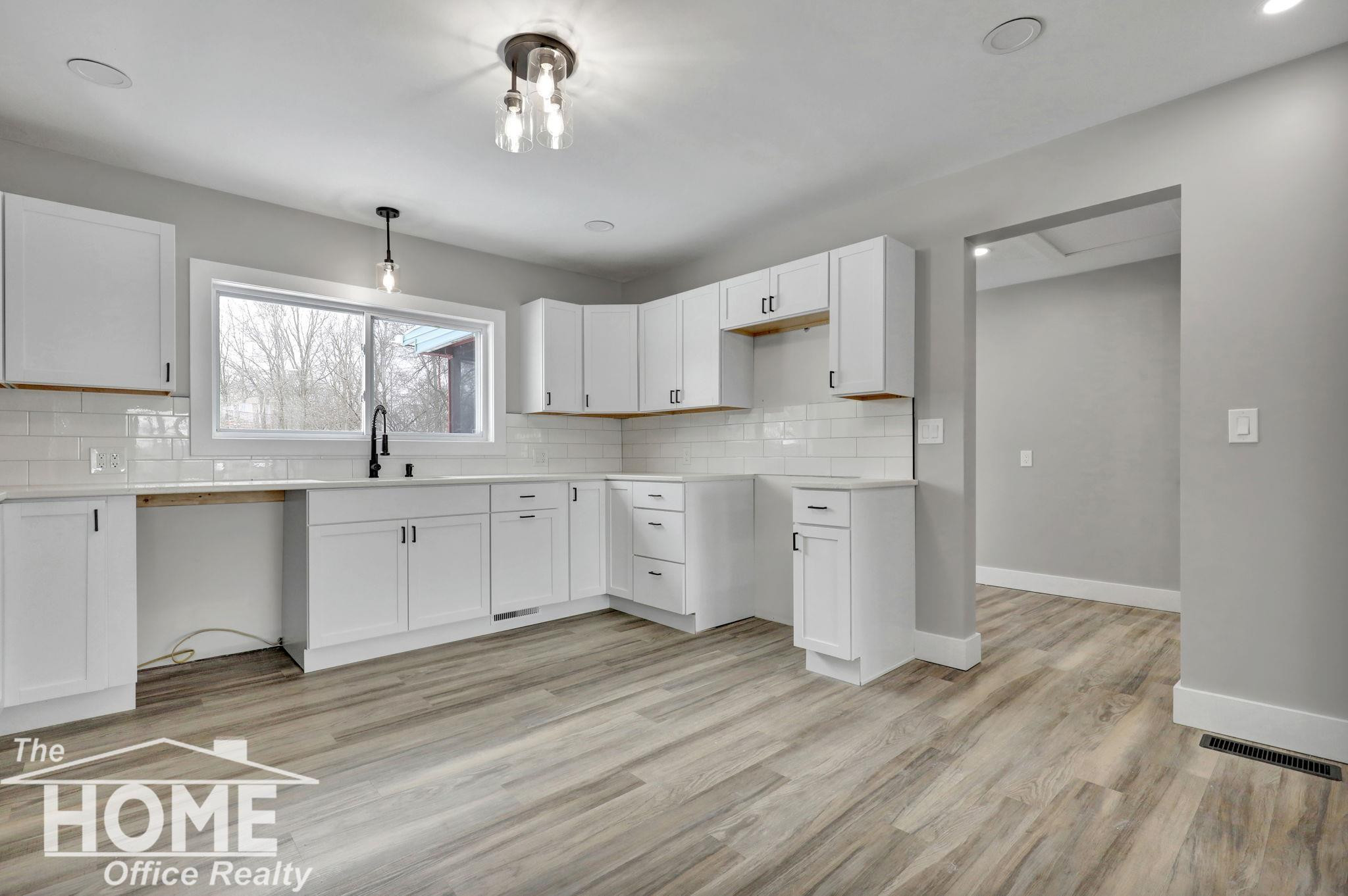 11065 E Goodall Road, Durand, MI 48429 — Photo 8