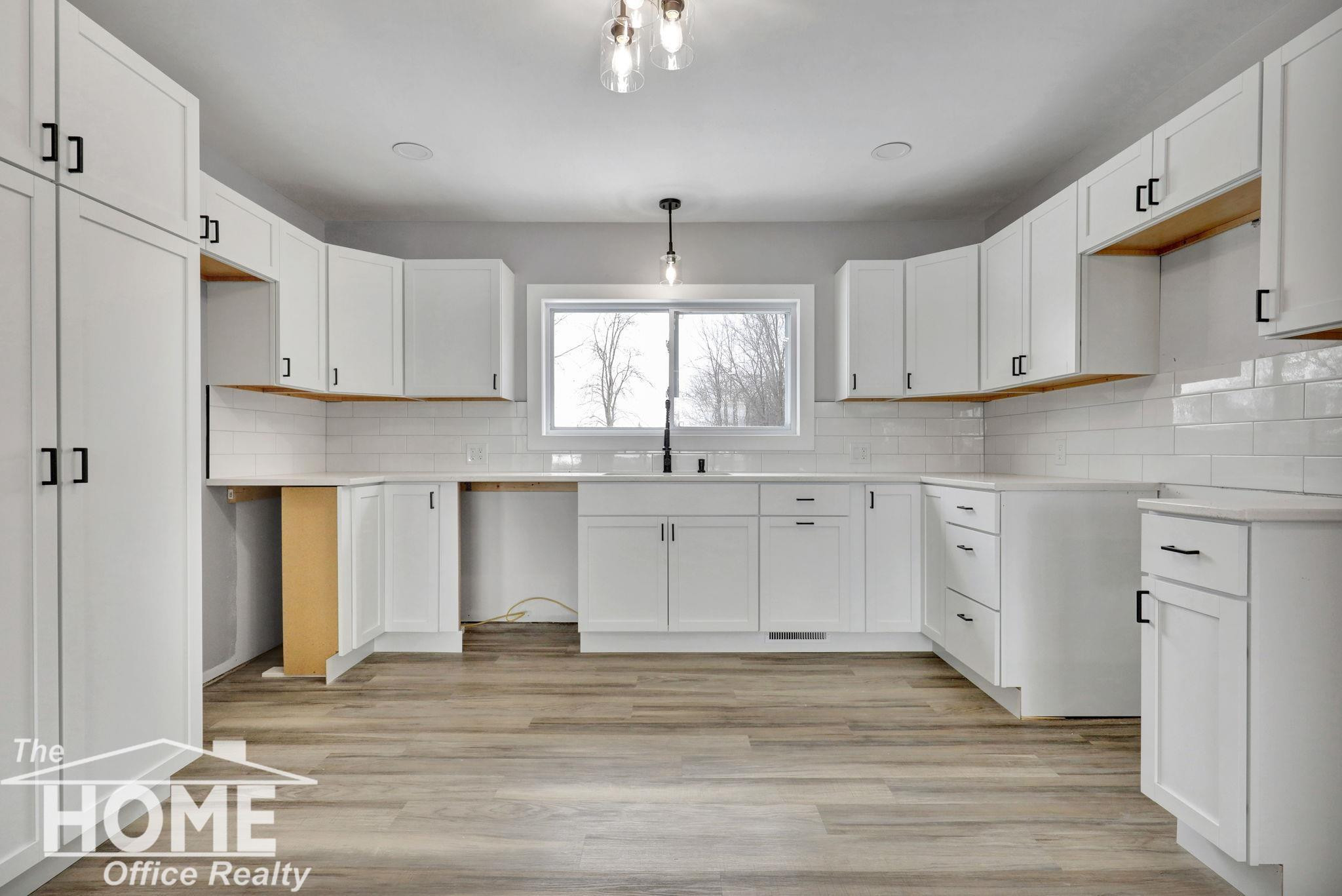 11065 E Goodall Road, Durand, MI 48429 — Photo 9